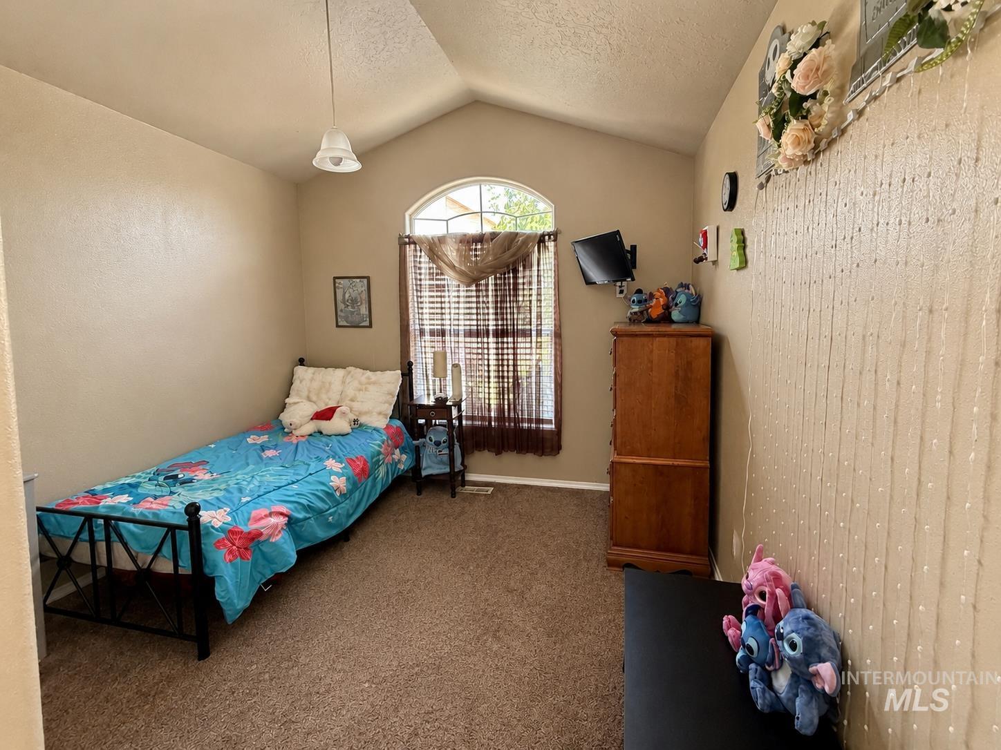 617 Cornwall Property Photo 29