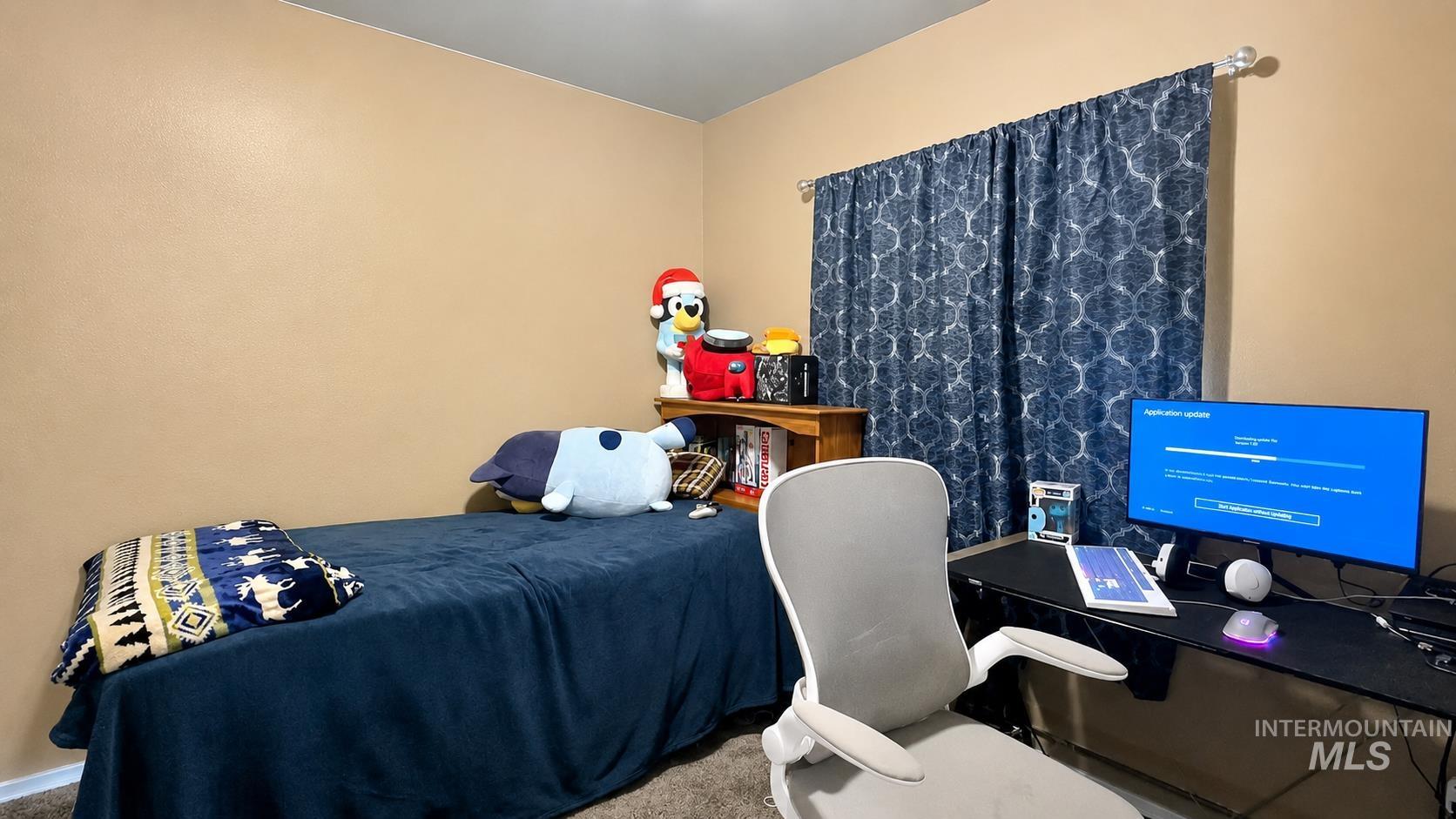 617 Cornwall Property Photo 31