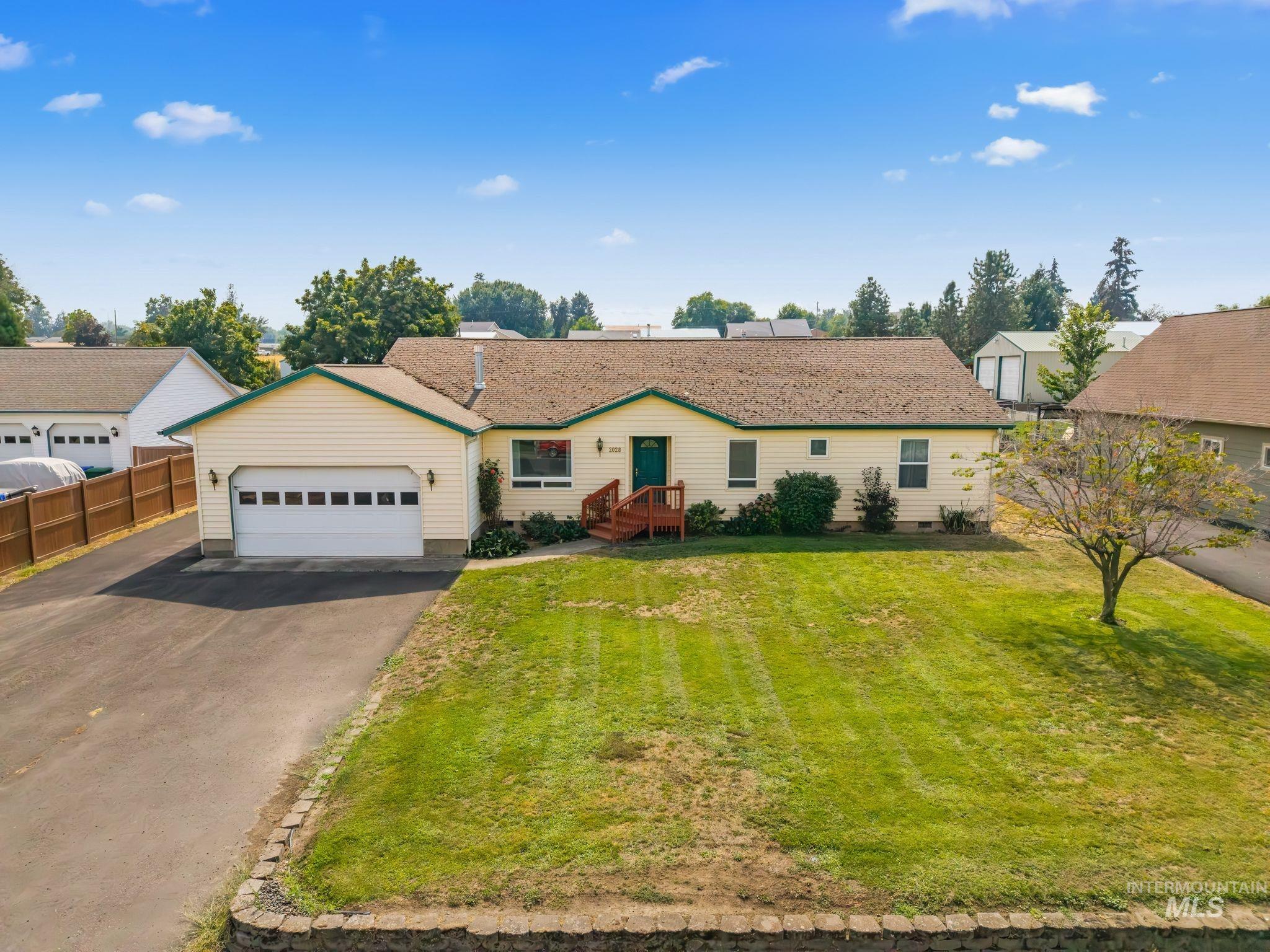 2028 Grelle Ave Property Photo 1