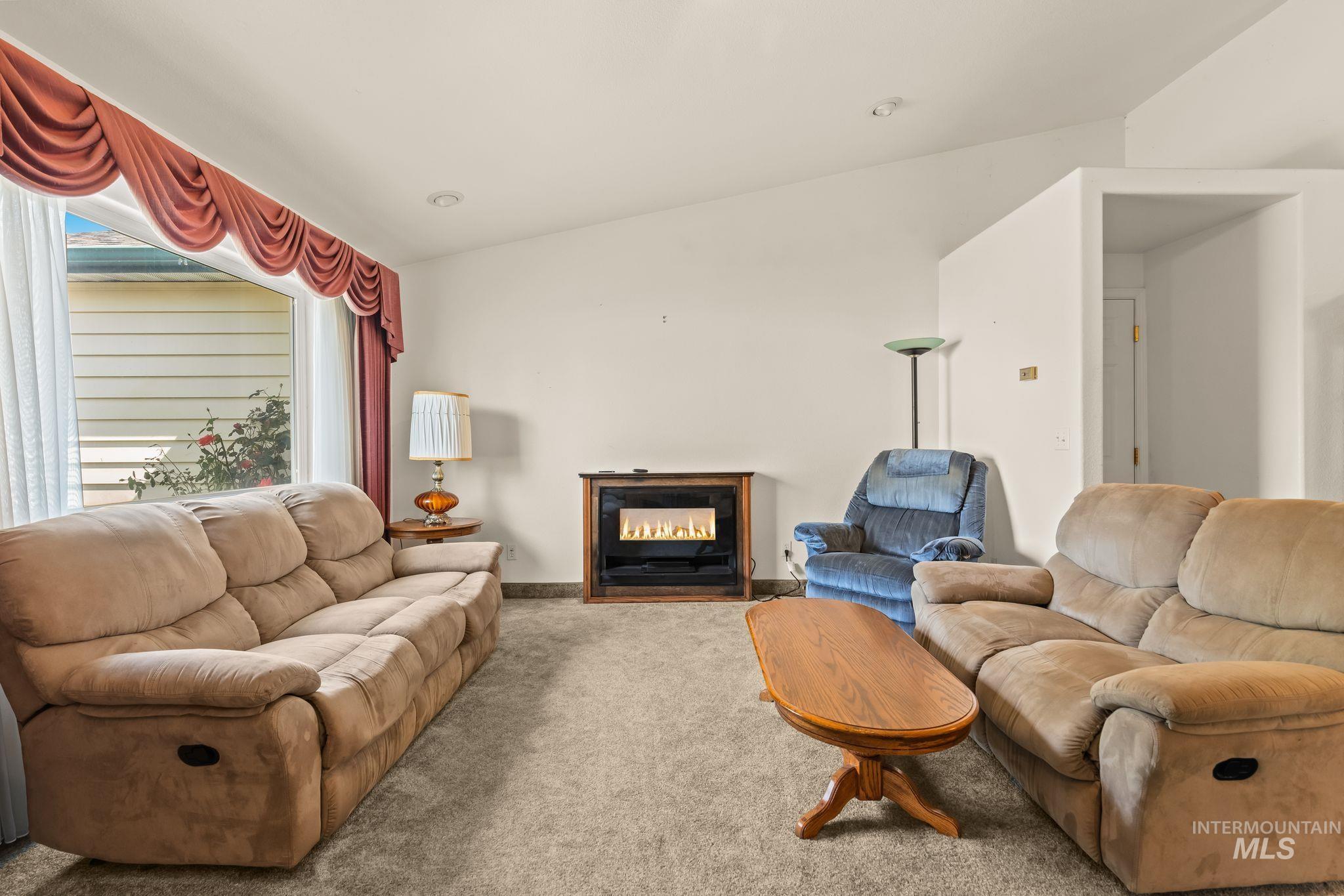2028 Grelle Ave Property Photo 7