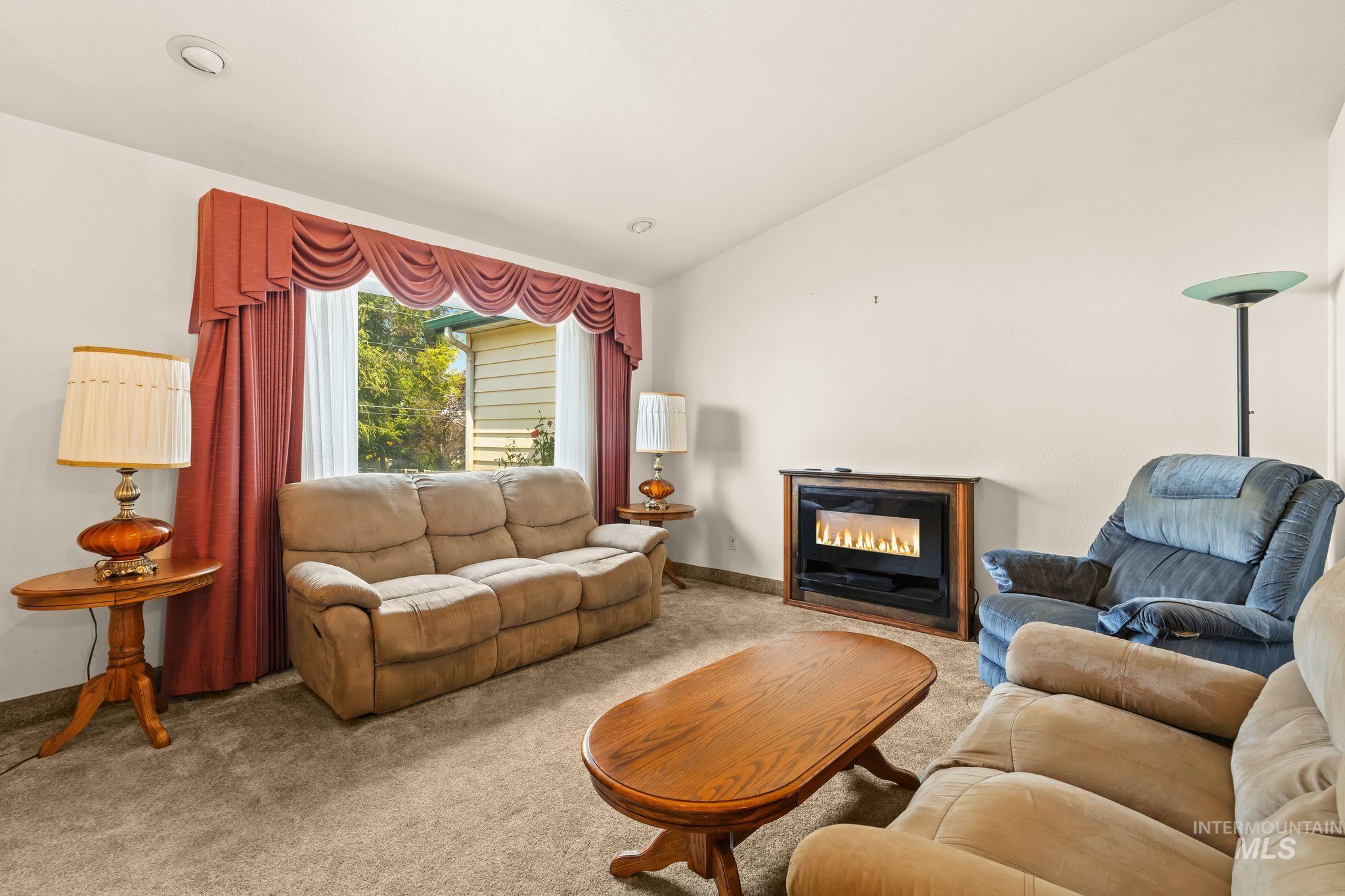 2028 Grelle Ave Property Photo 8