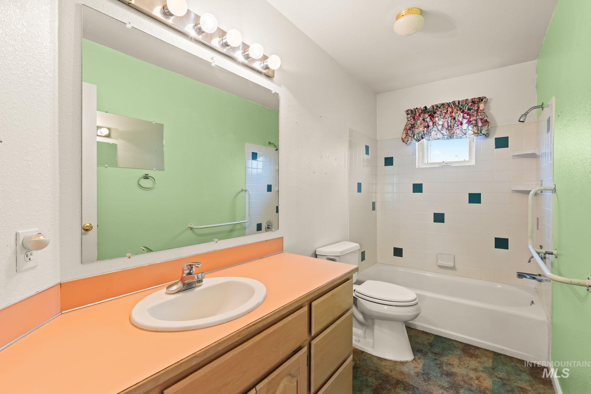 2028 Grelle Ave Property Photo 28