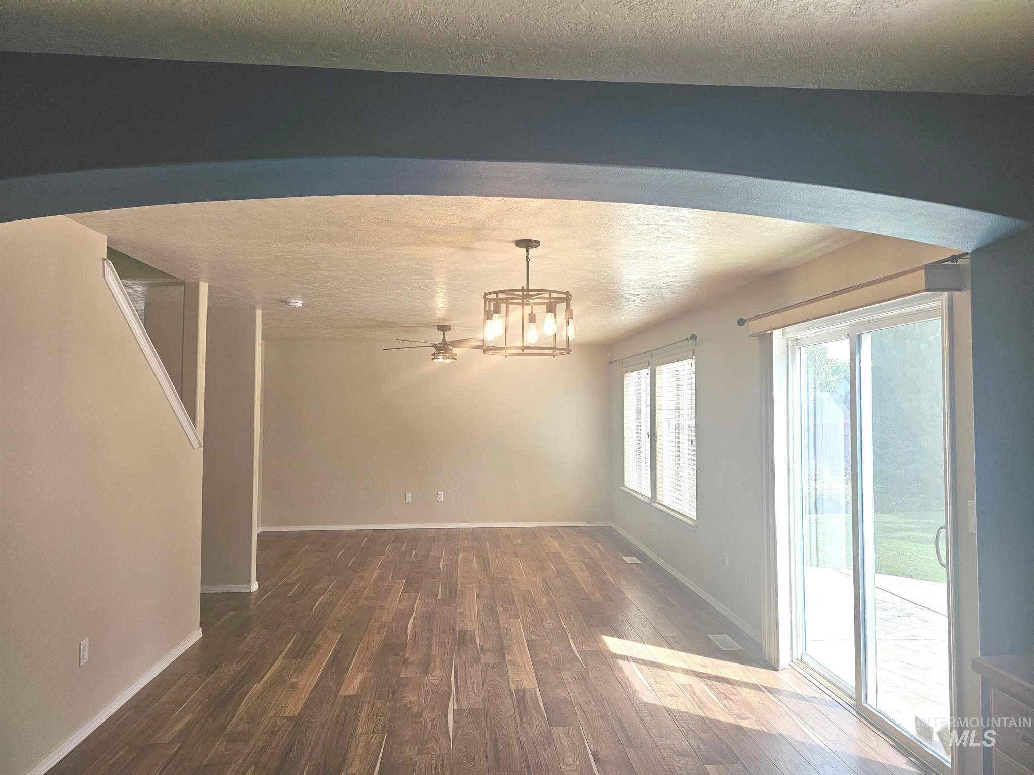 12105 W Kings Canyon St Property Photo 20
