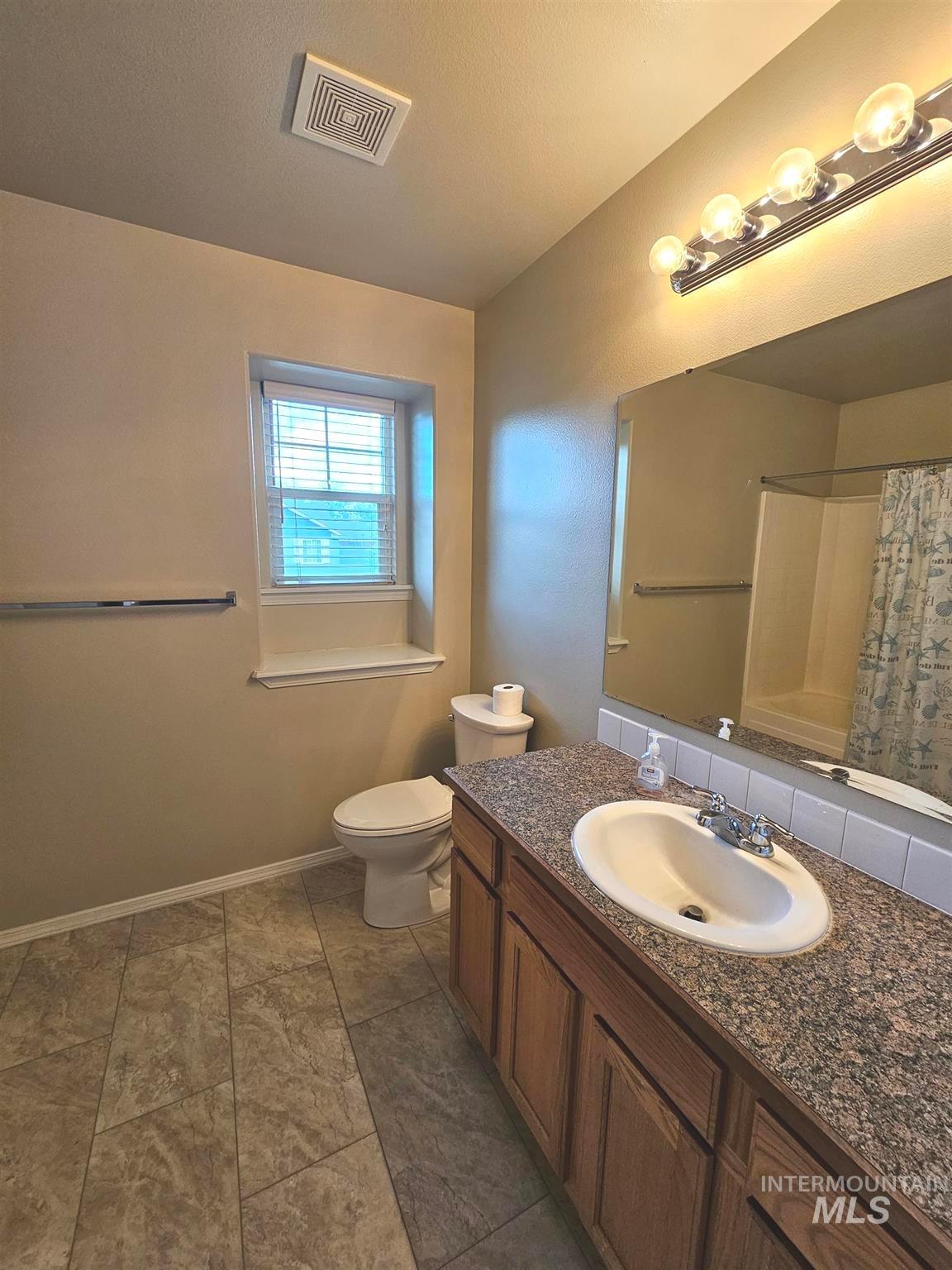 12105 W Kings Canyon St Property Photo 32