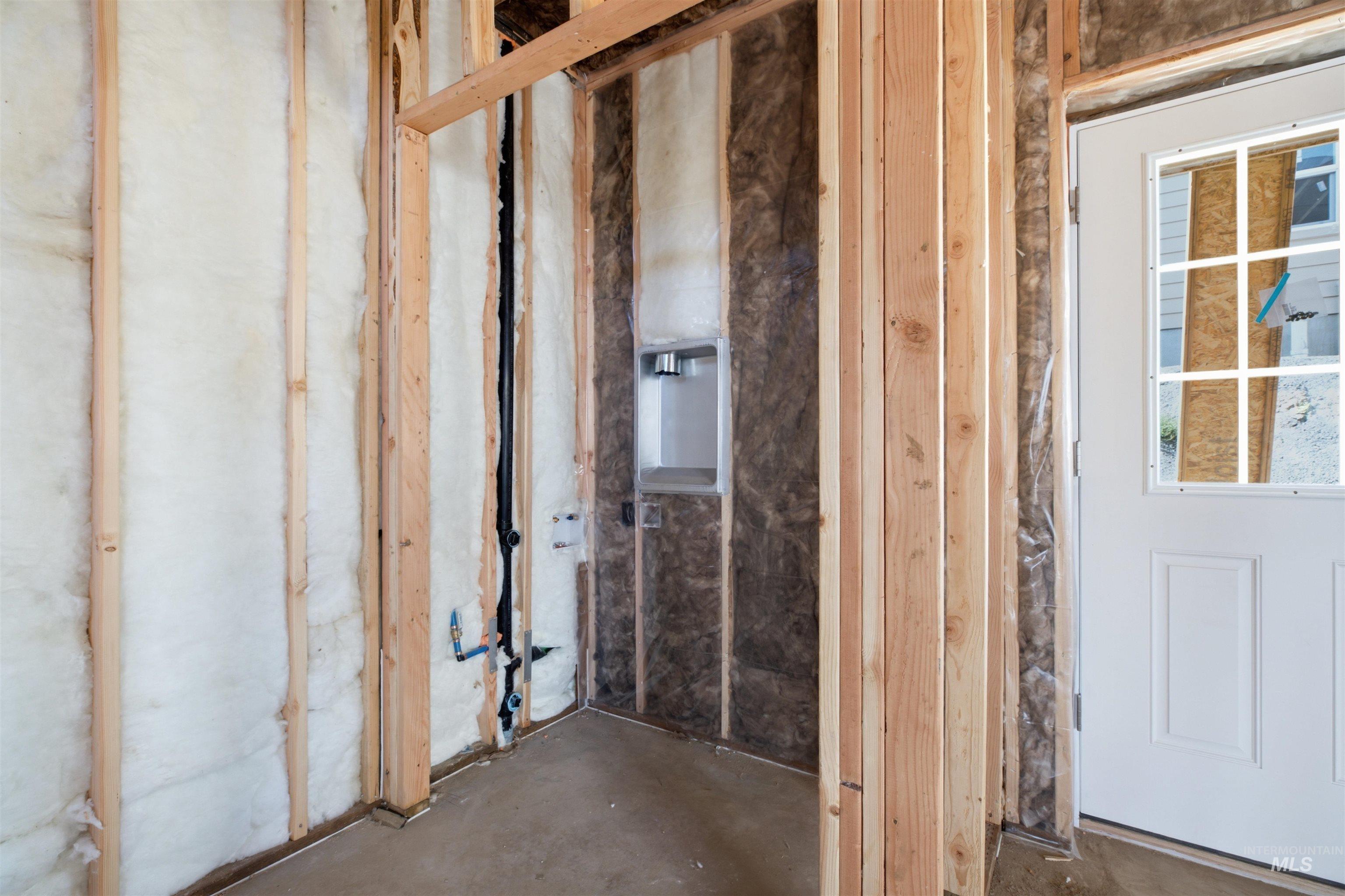 1167 Edington Ave Property Photo 10