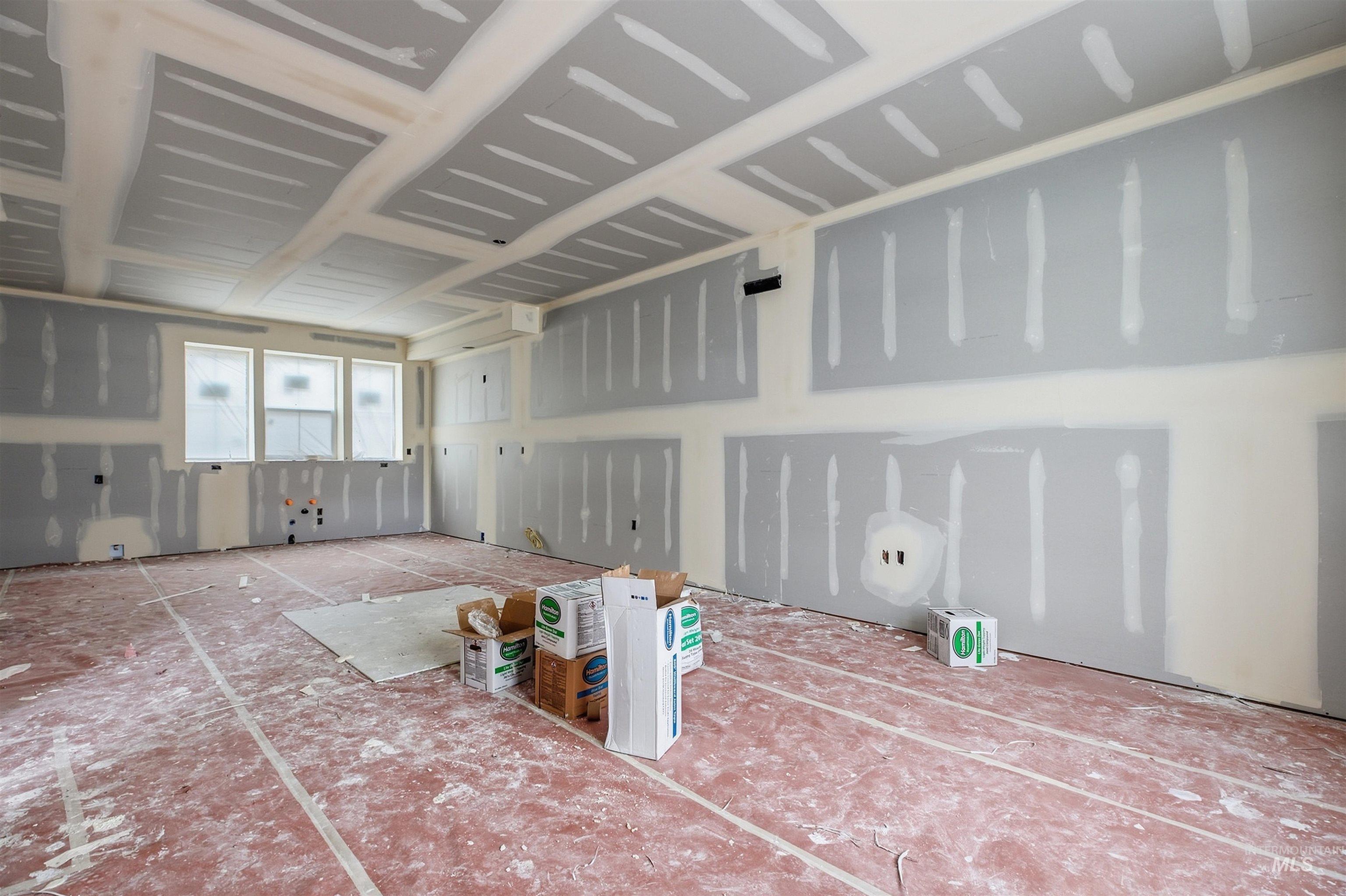 1161 Edington Ave Property Photo 4