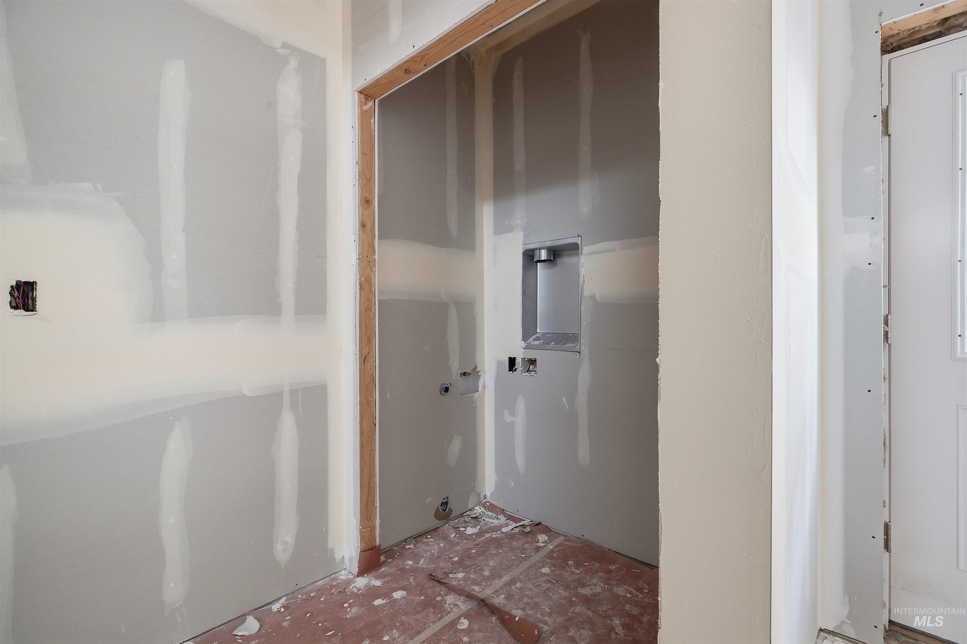 1161 Edington Ave Property Photo 9