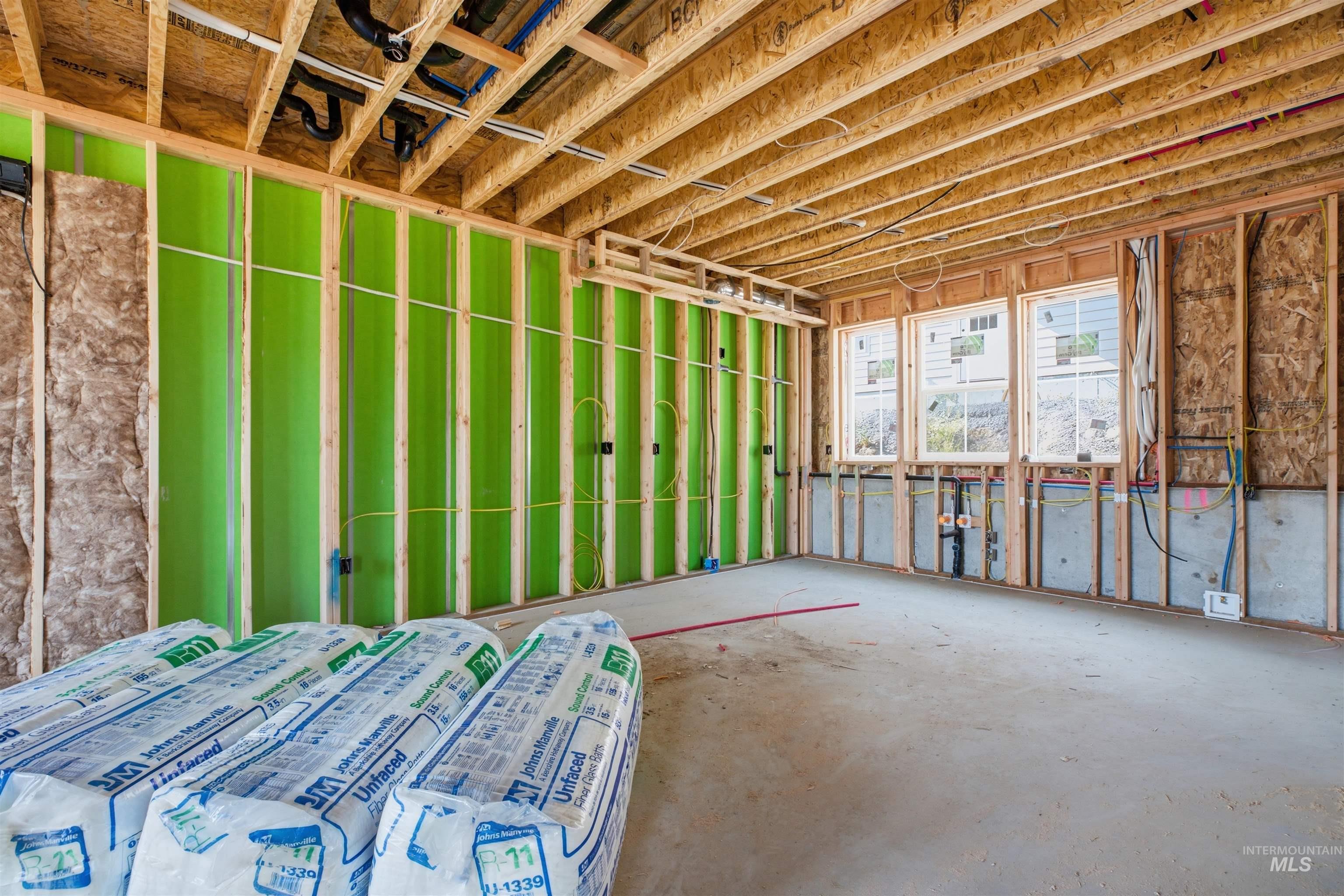 1155 Edington Ave Property Photo 6