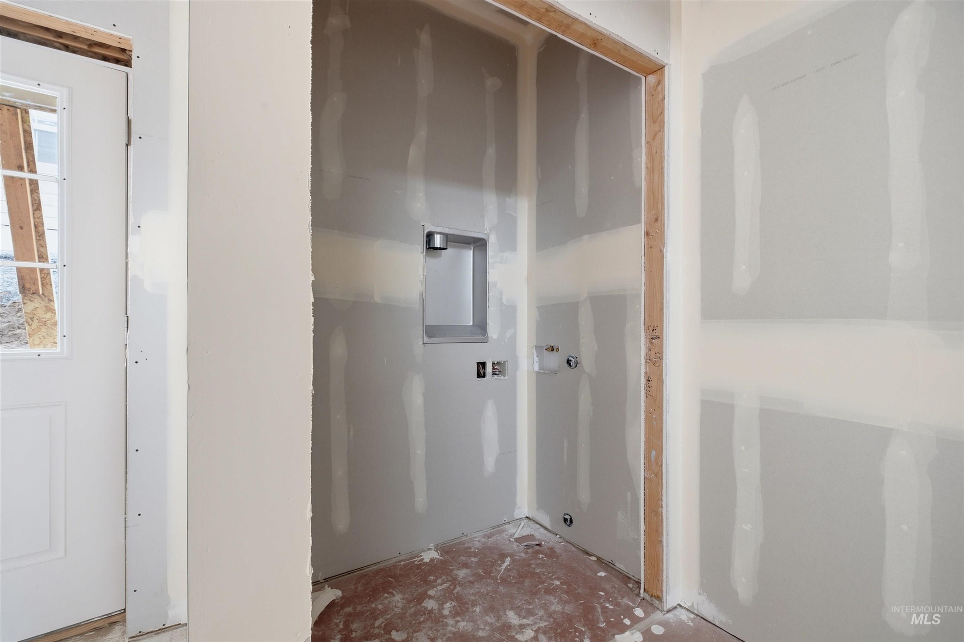 1155 Edington Ave Property Photo 8