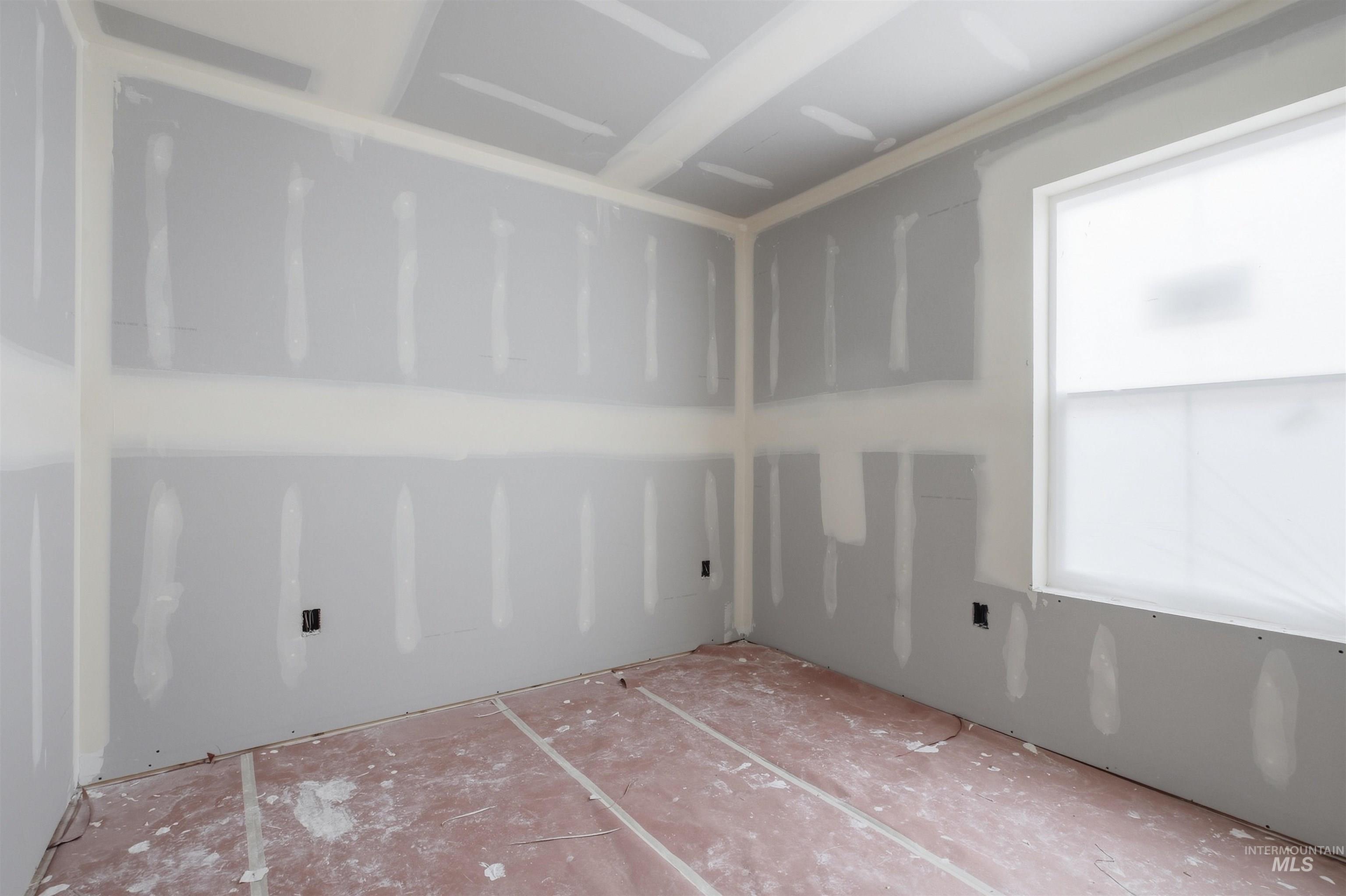 1155 Edington Ave Property Photo 15