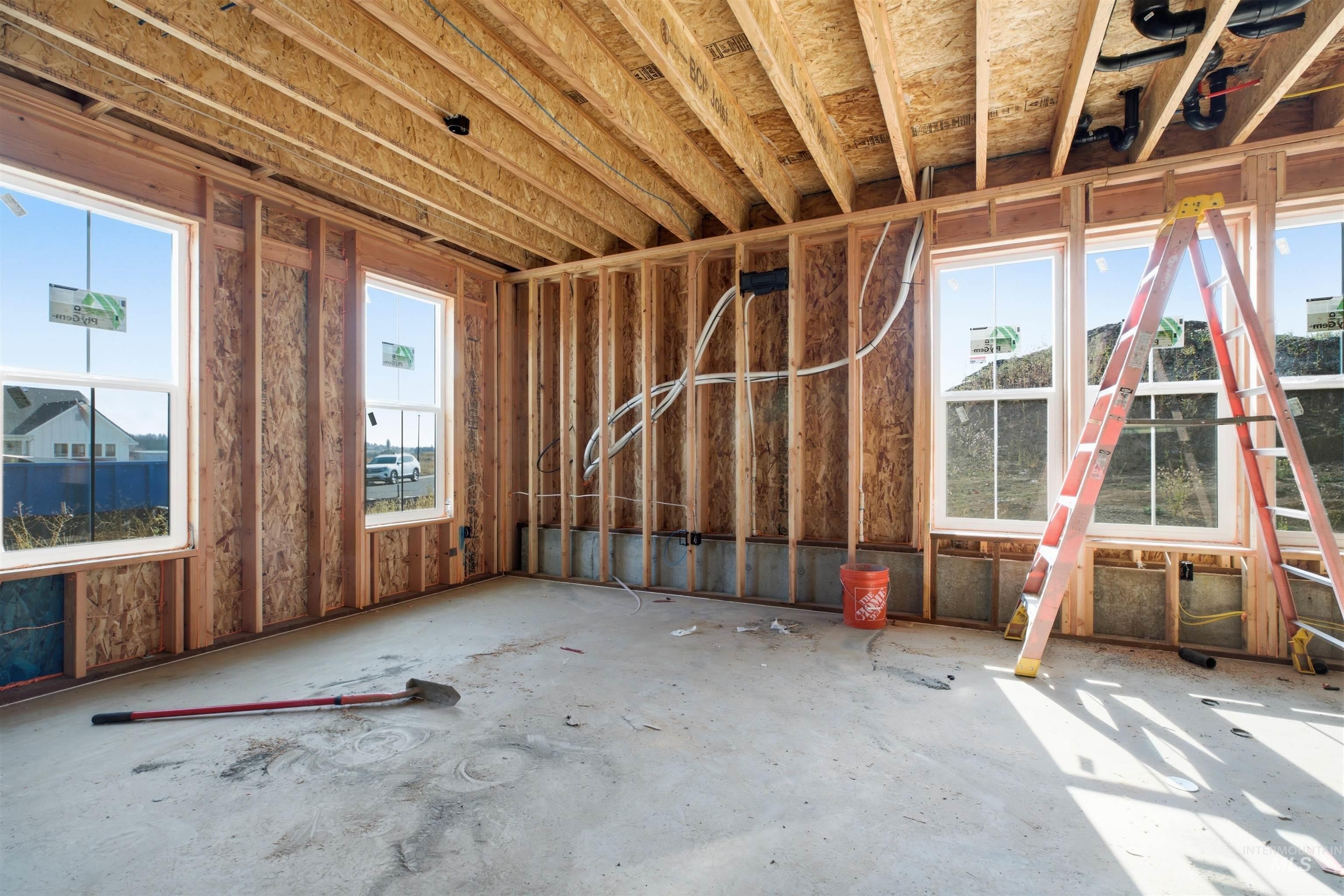1149 Edington Ave Property Photo 4