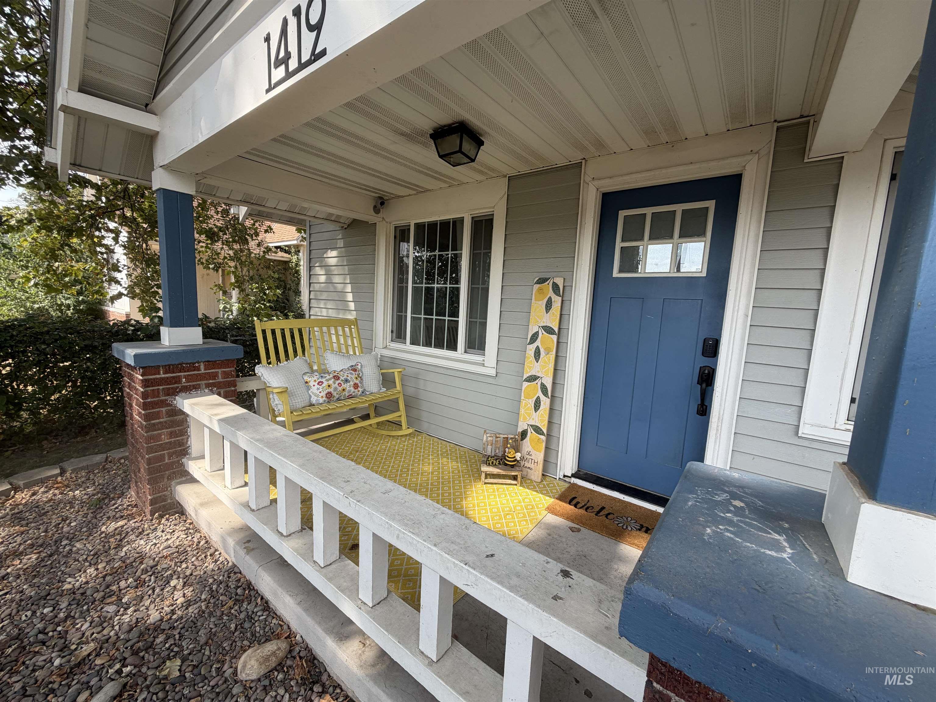 1419 10th Ave. Property Photo 2