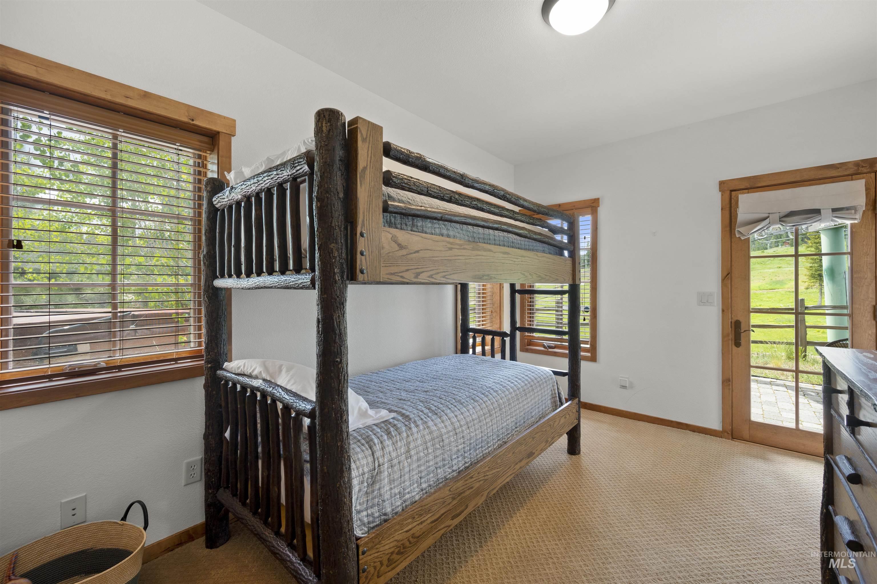 55 Golden Bar Court Property Photo 25