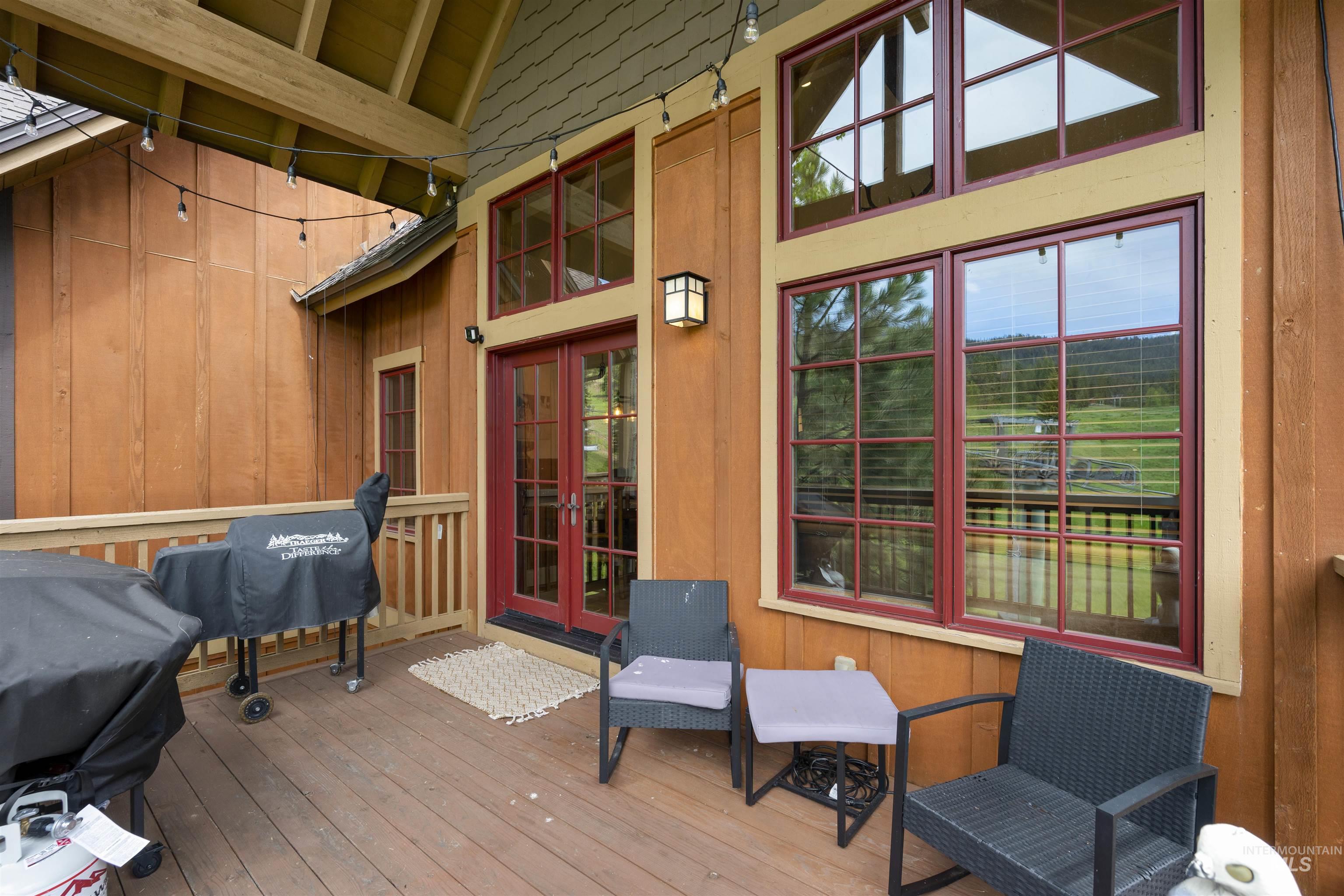 55 Golden Bar Court Property Photo 33