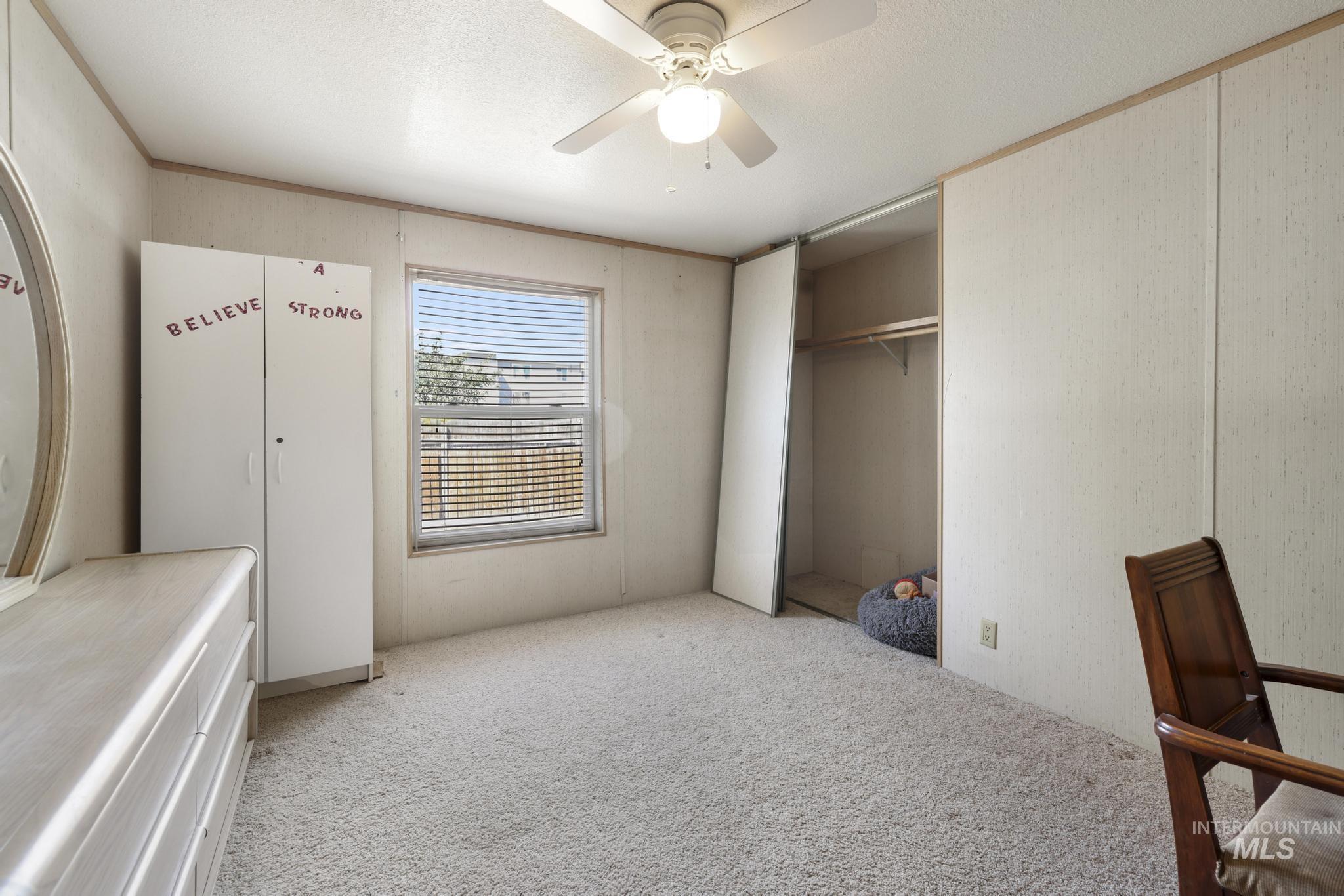 192 W Caswell Property Photo 14