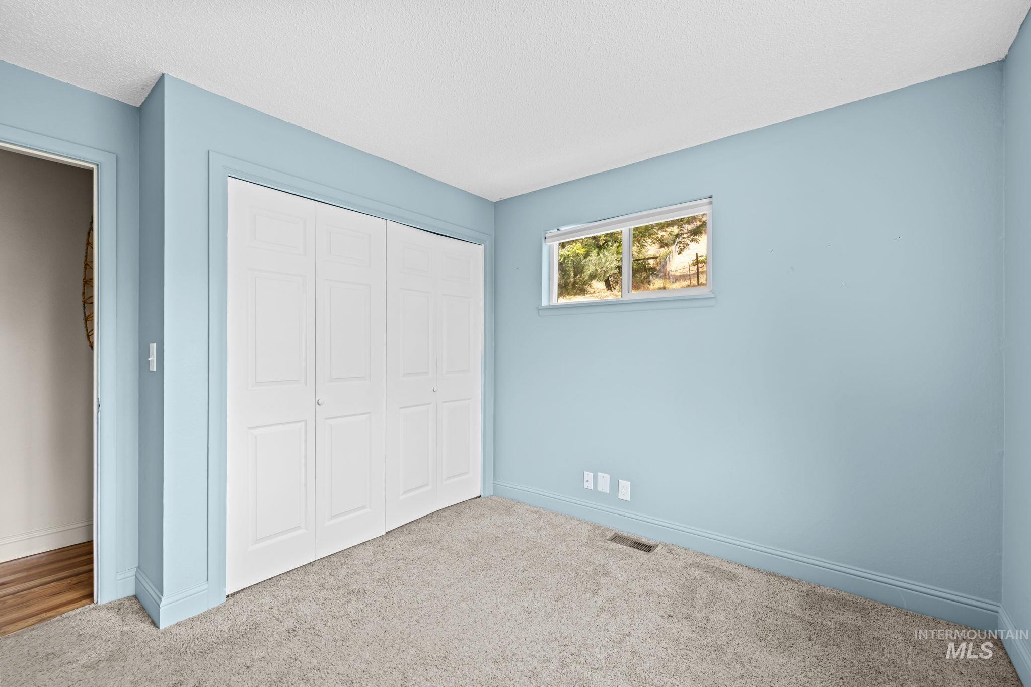 3133 N Hillway Dr Property Photo 24