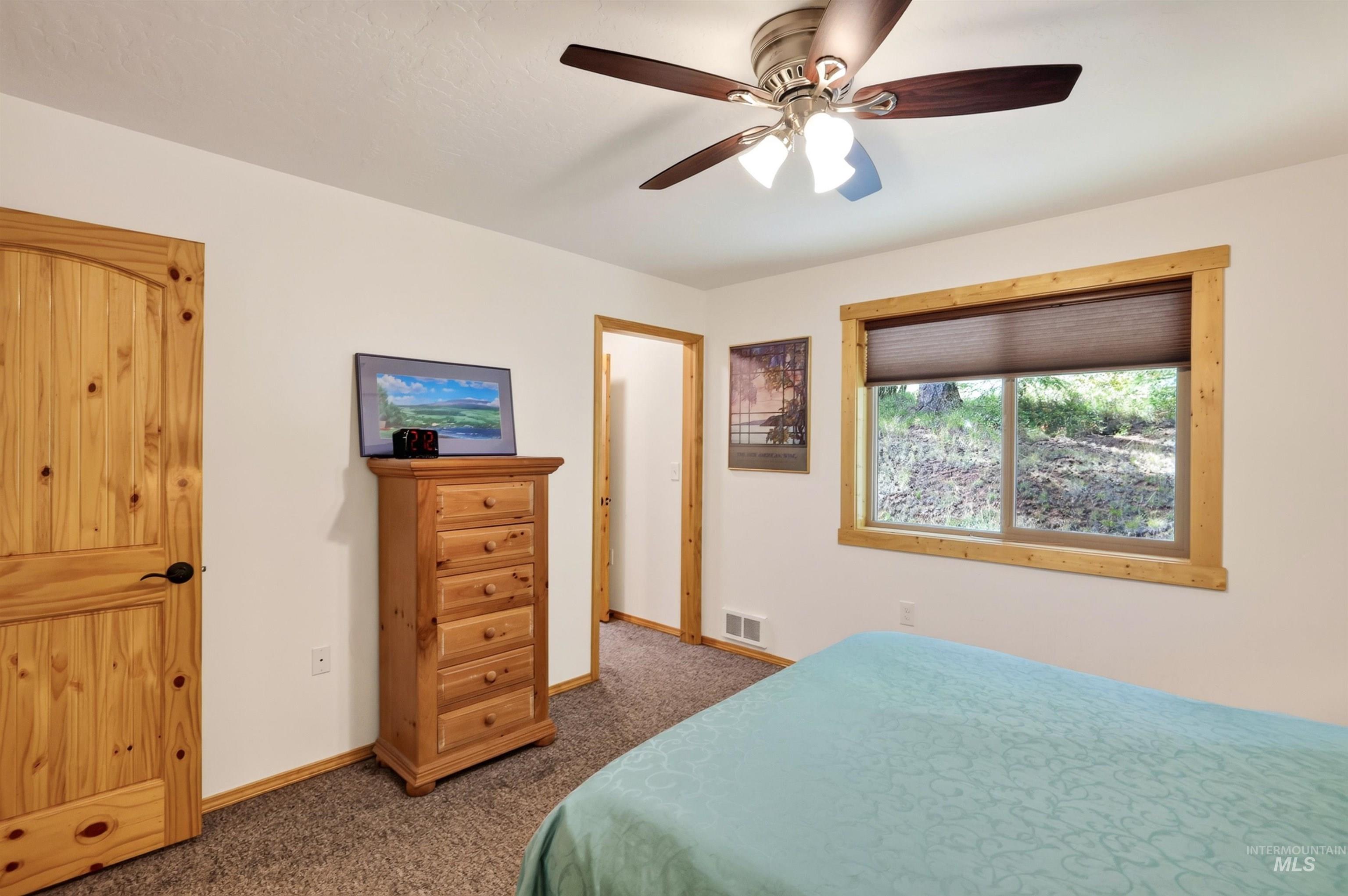 4025 Little Salmon Ct Property Photo 25