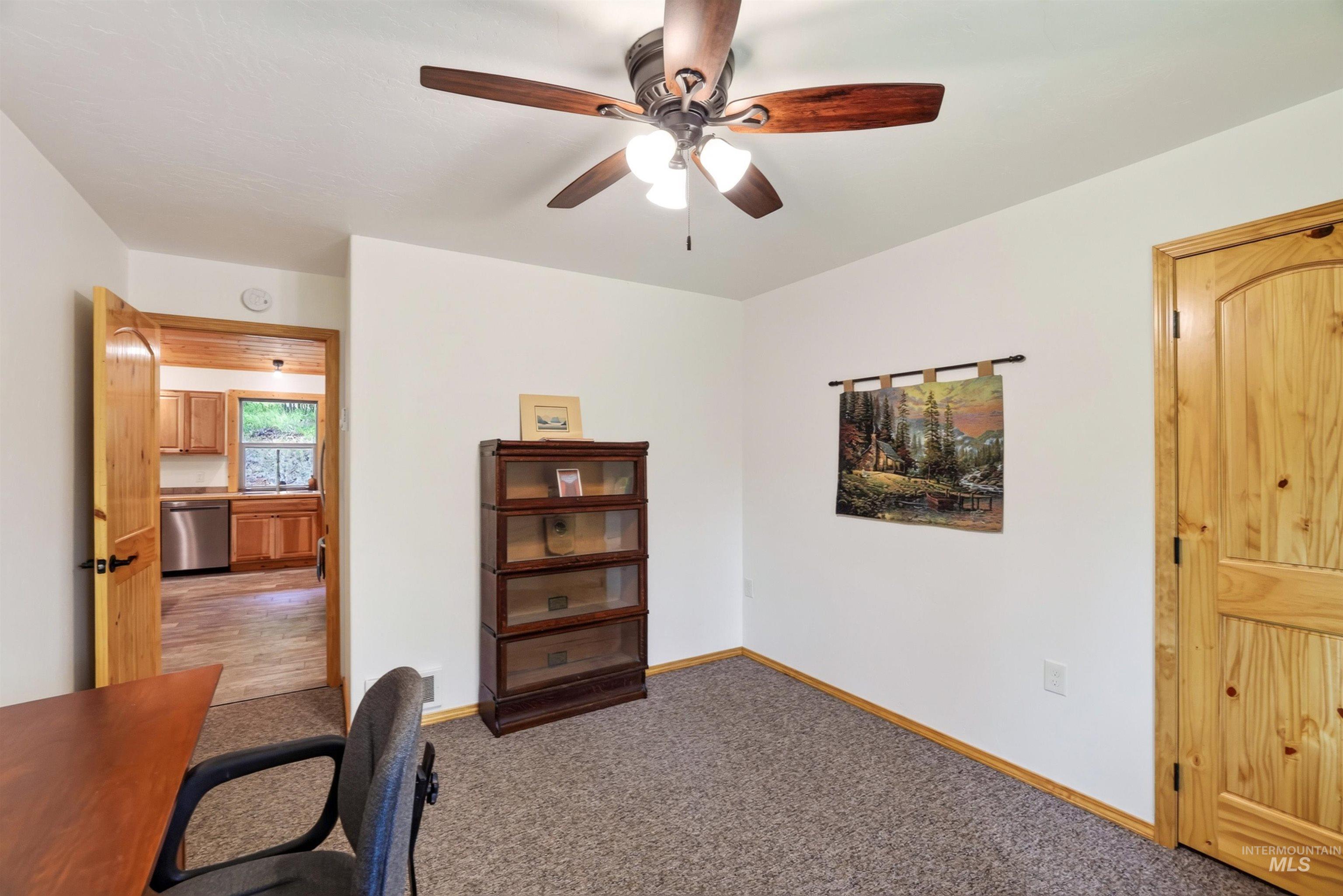 4025 Little Salmon Ct Property Photo 38