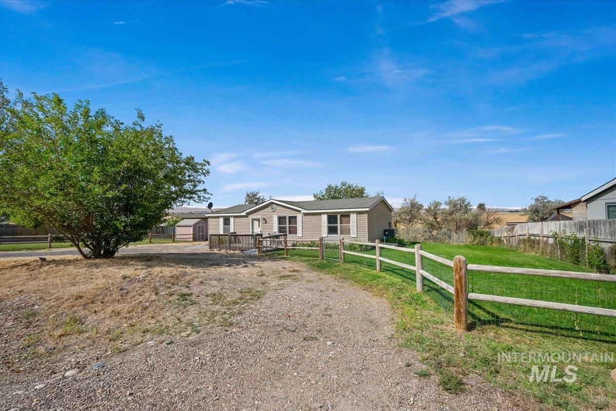6321 Shari Hill Property Photo 1