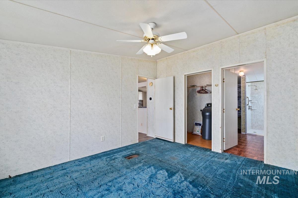 6321 Shari Hill Property Photo 13