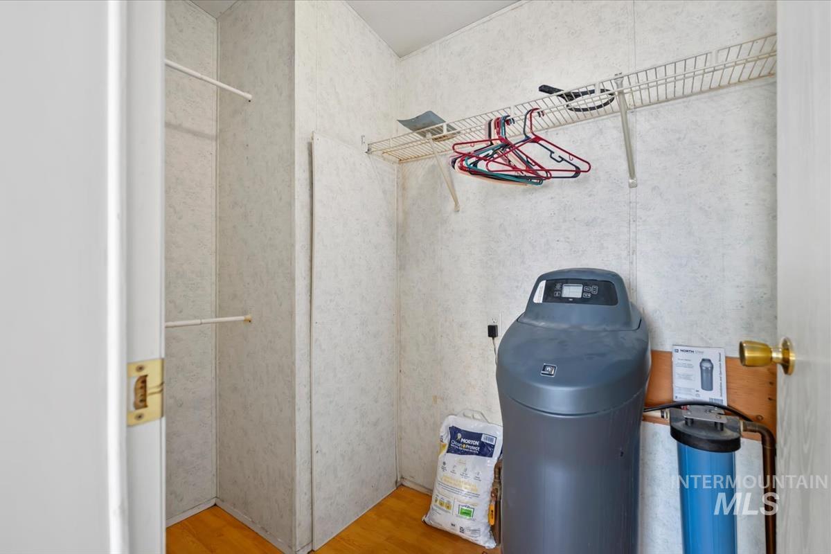 6321 Shari Hill Property Photo 14