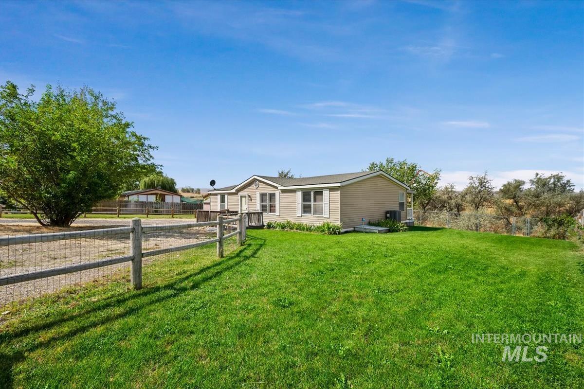 6321 Shari Hill Property Photo 28