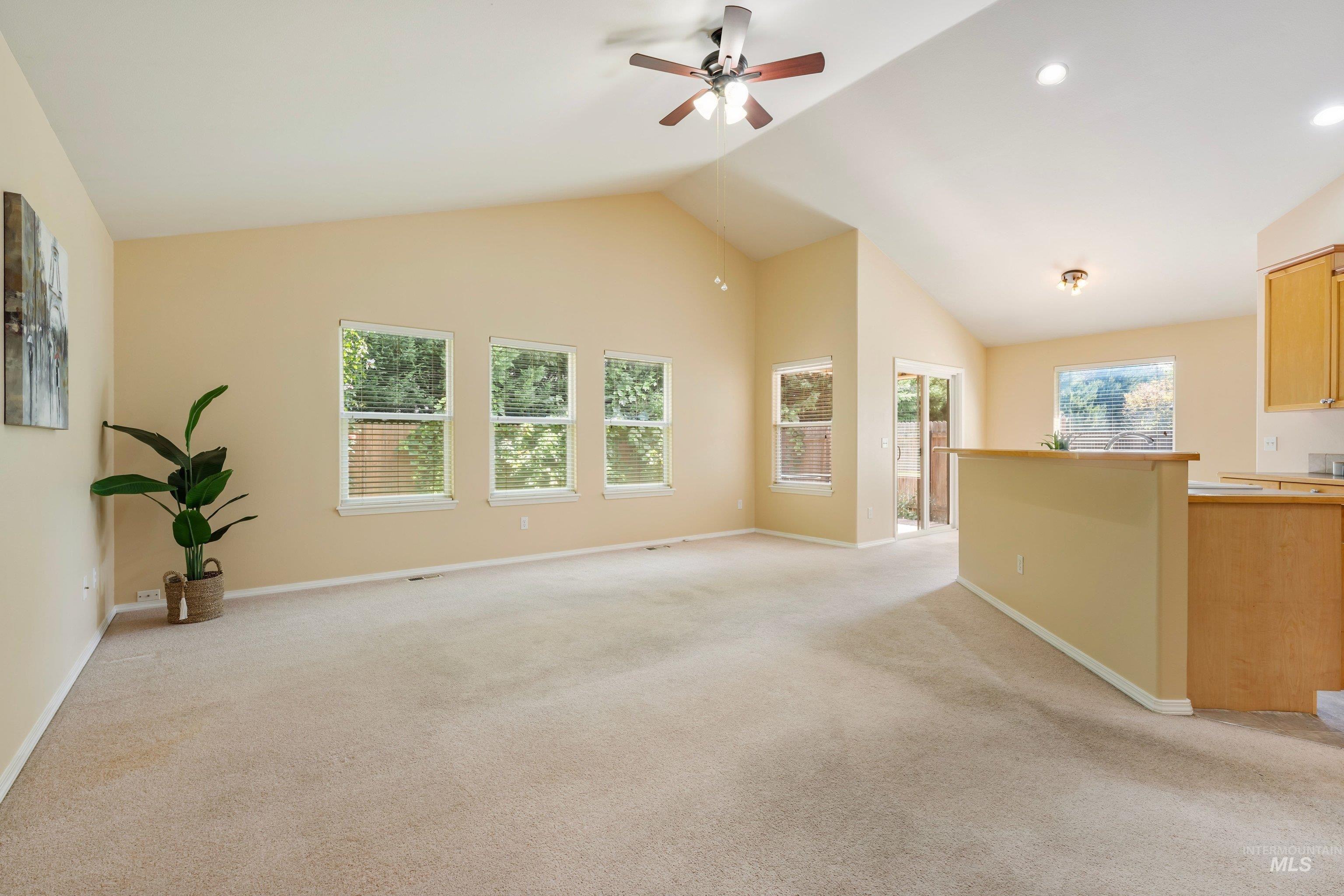 5058 Partagas Ave Property Photo 10