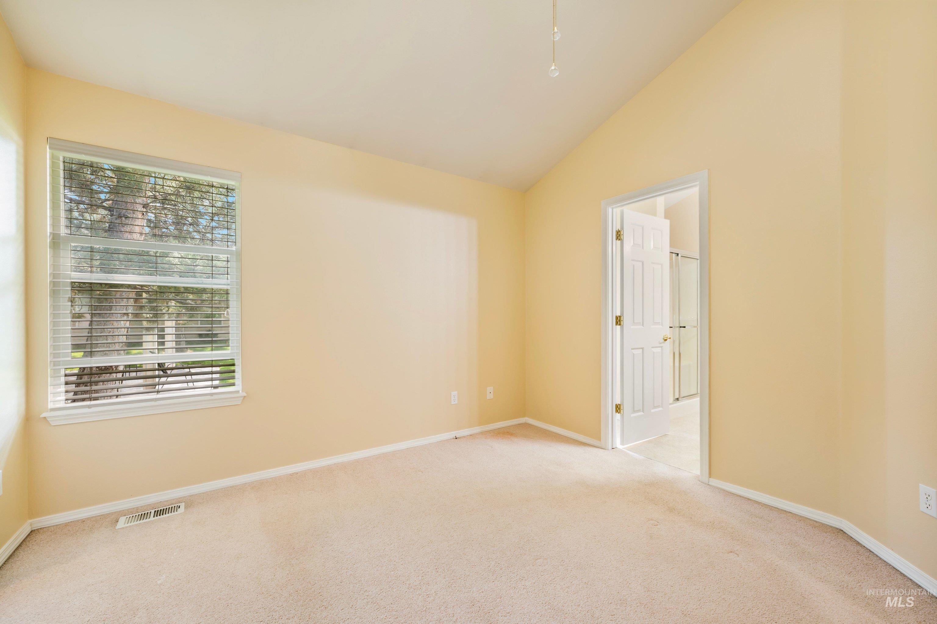 5058 Partagas Ave Property Photo 14
