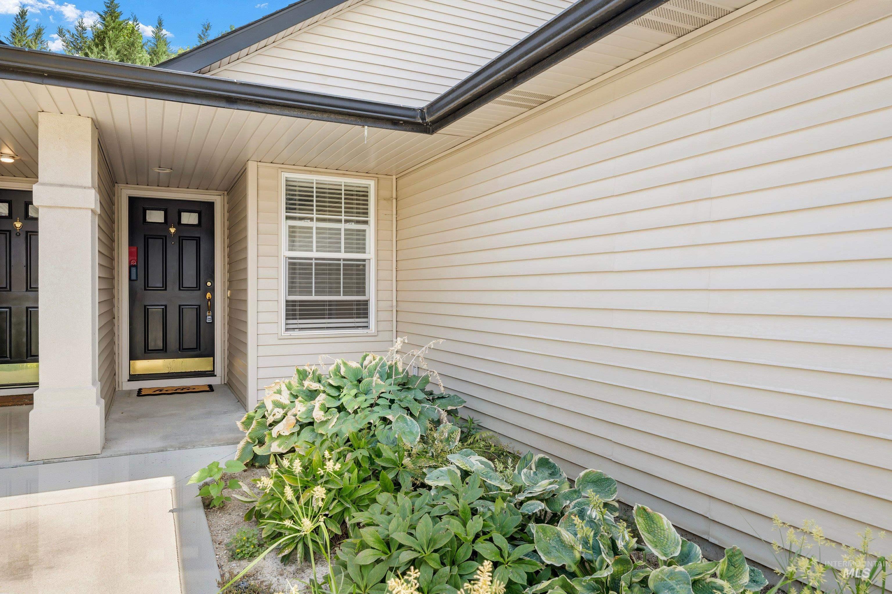5058 Partagas Ave Property Photo 31