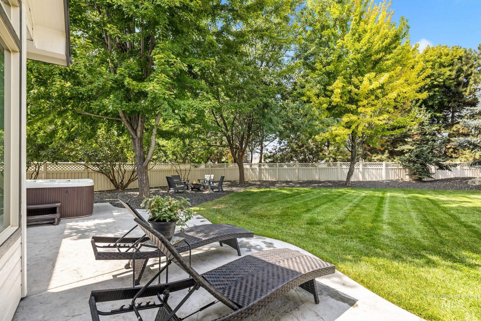2818 E Shadowview Property Photo 34