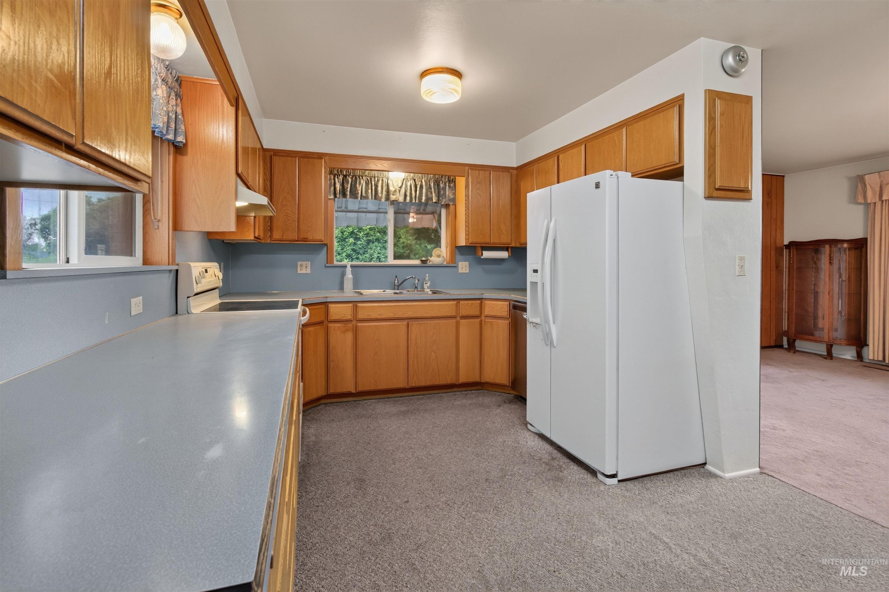 1741 21st St Property Photo 15