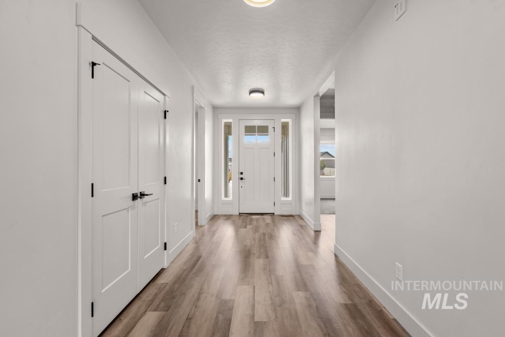 424 October Sky St Property Photo 6