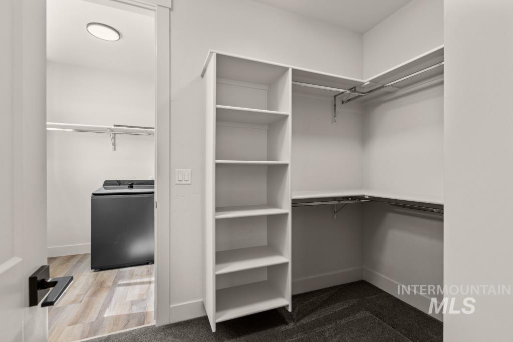424 October Sky St Property Photo 30
