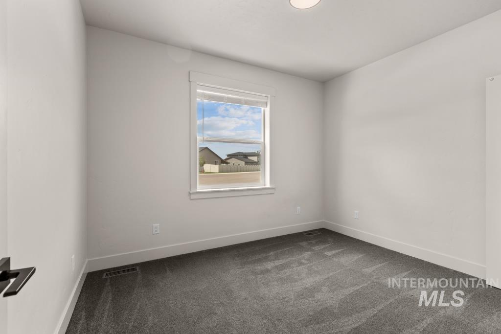 424 October Sky St Property Photo 35