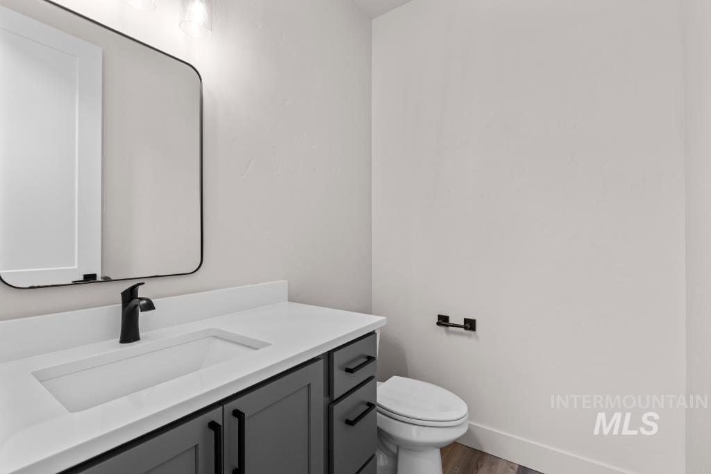 424 October Sky St Property Photo 36