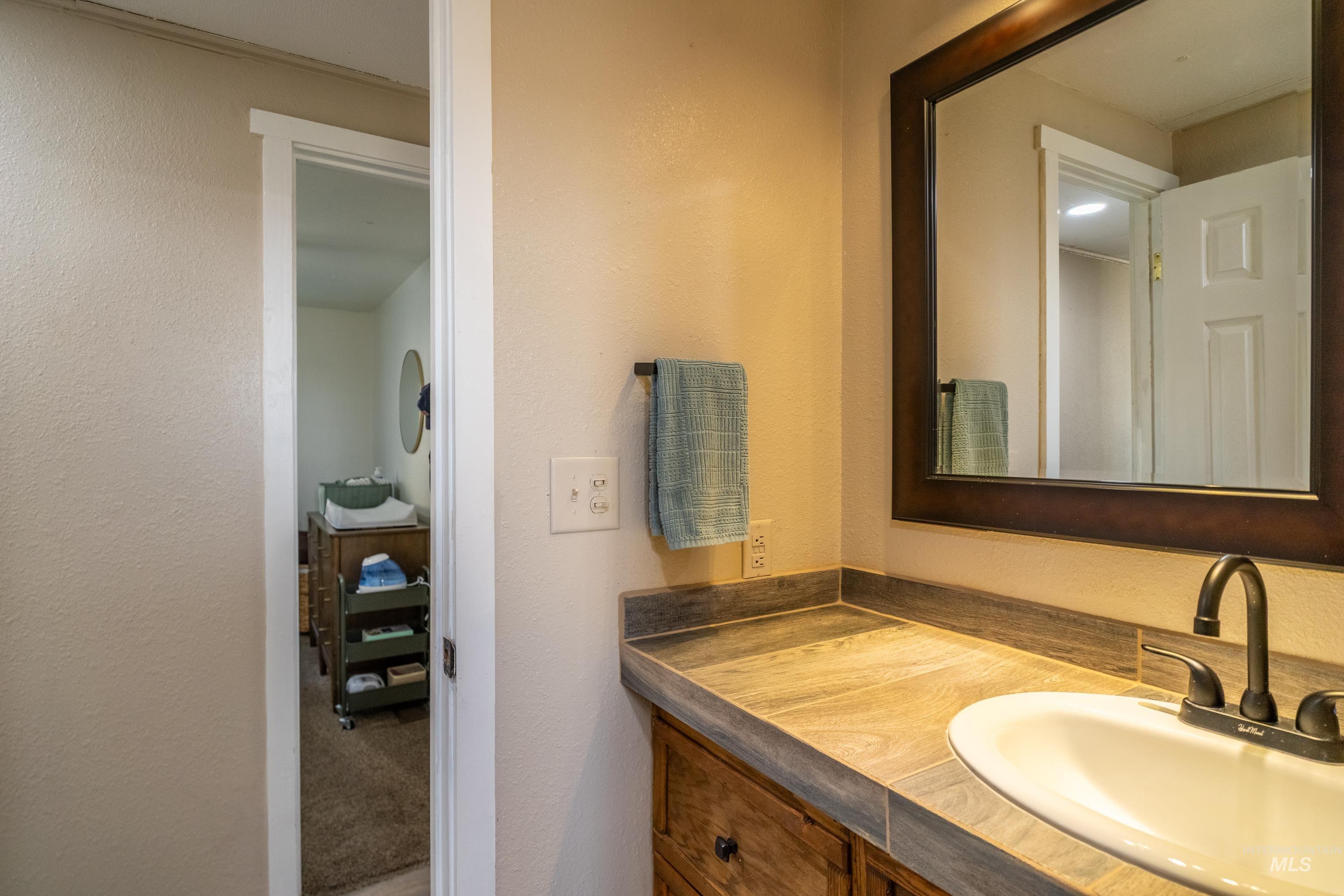 32240 Highway 129 Property Photo 16