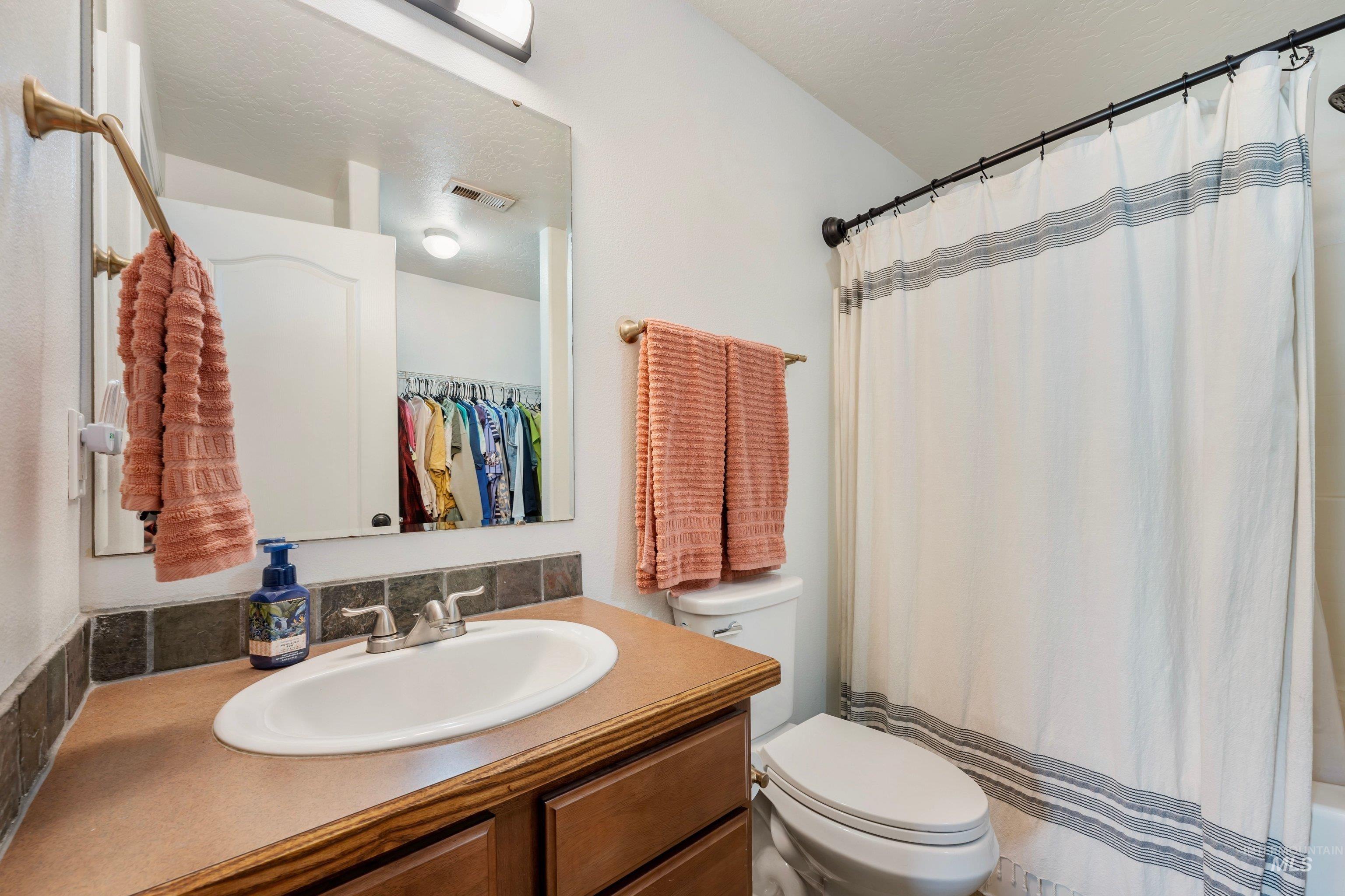 3119 Windward St Property Photo 12