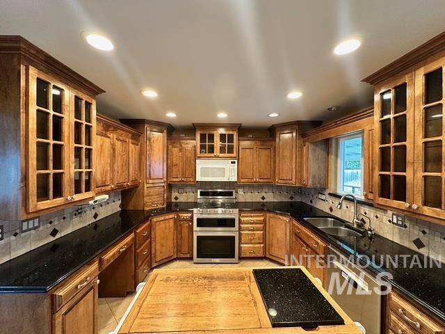 930 N 8th St Property Photo 7
