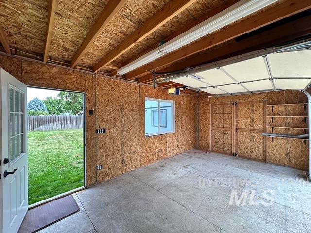 930 N 8th St Property Photo 29