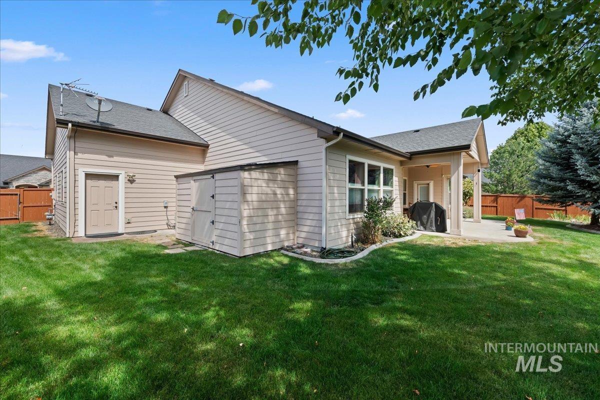 10165 W Purple Ash Dr. Property Photo 10