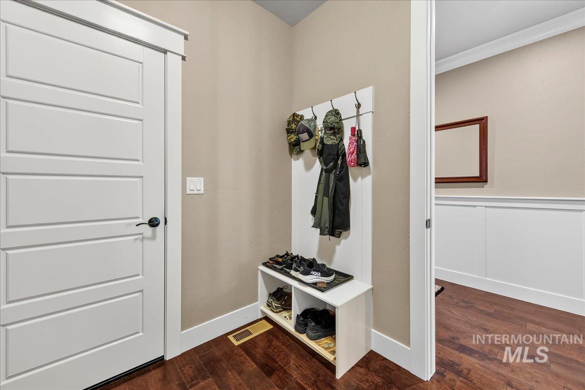 10165 W Purple Ash Dr. Property Photo 16