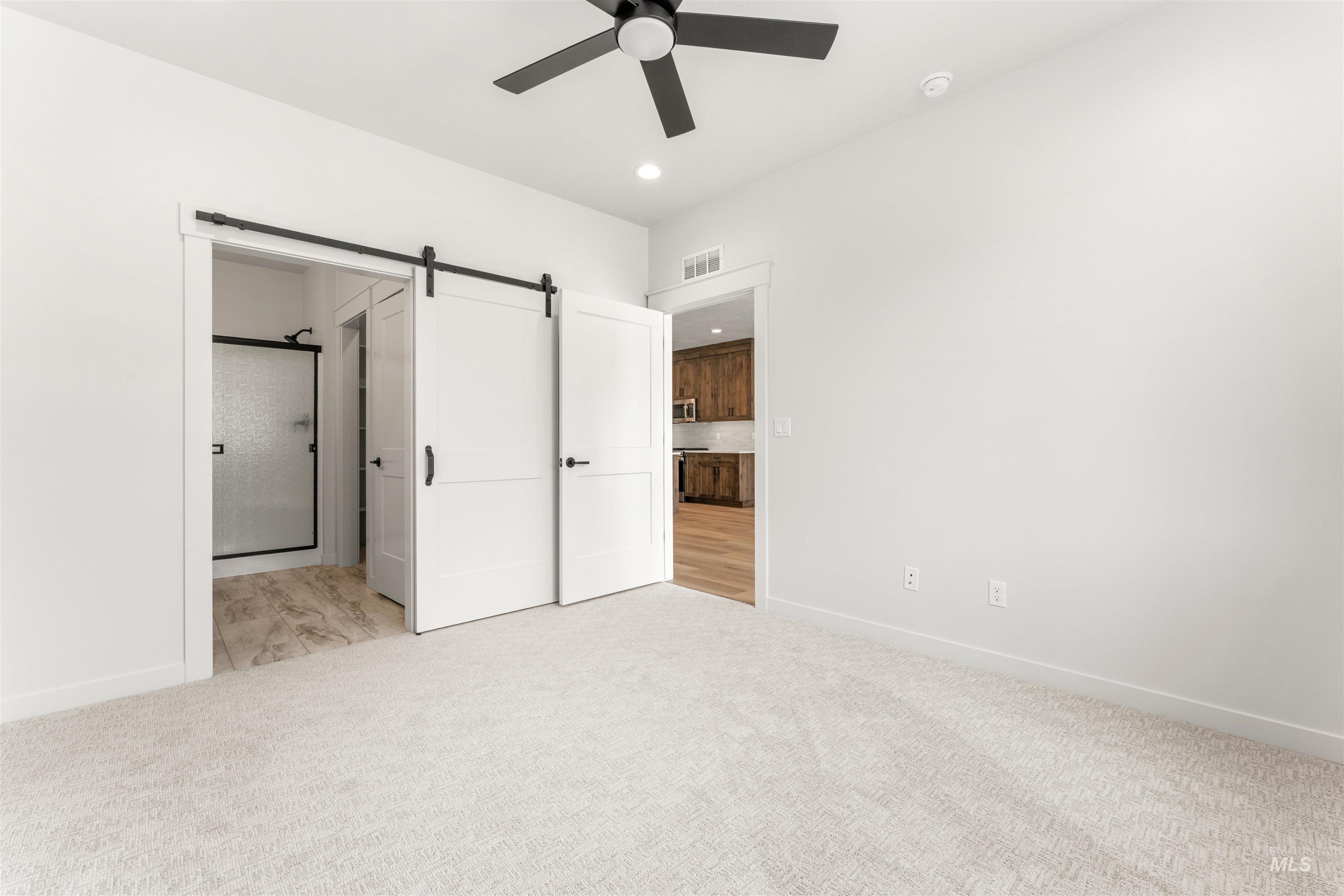 11896 W Joslyn Lane Property Photo 7