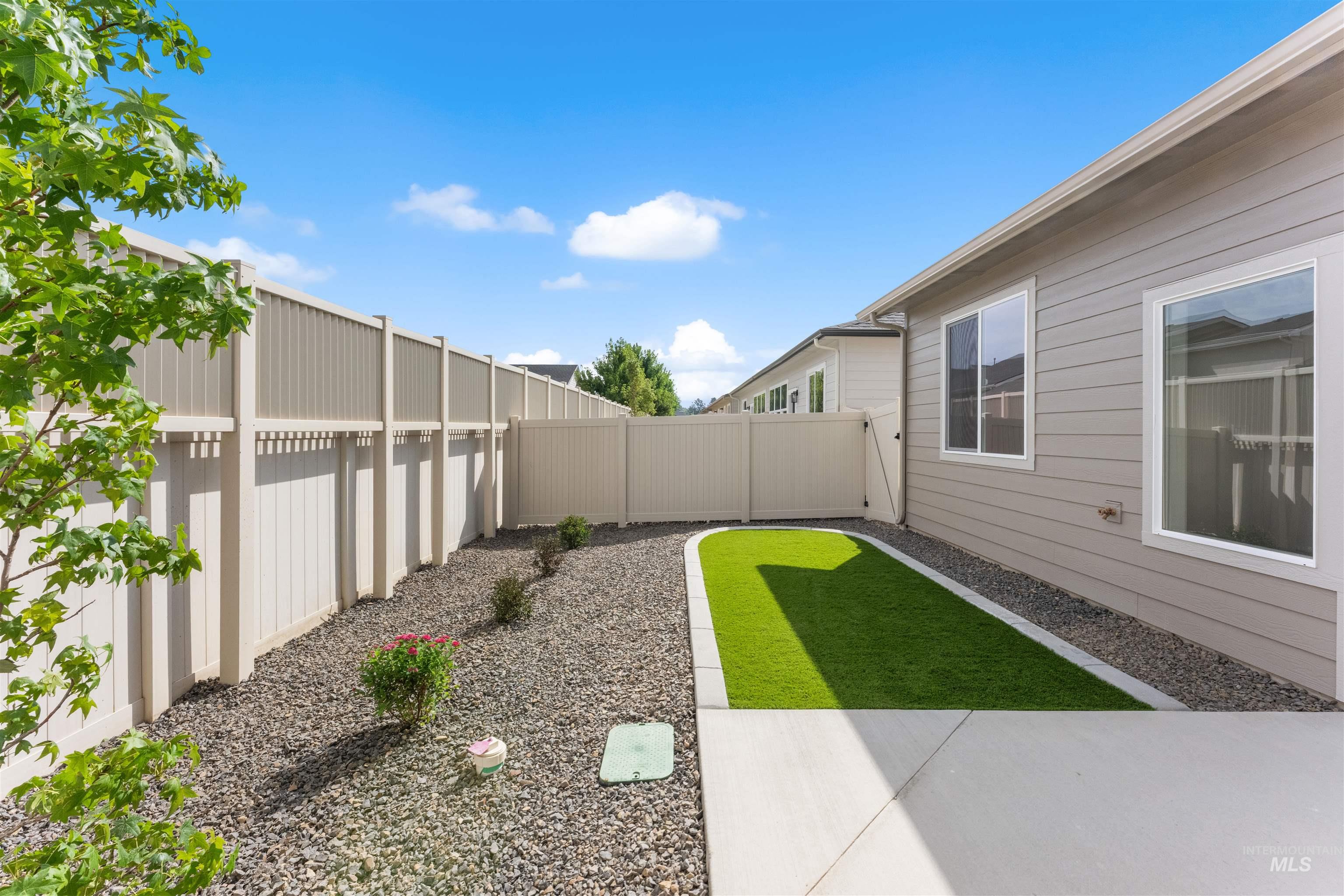 11896 W Joslyn Lane Property Photo 16