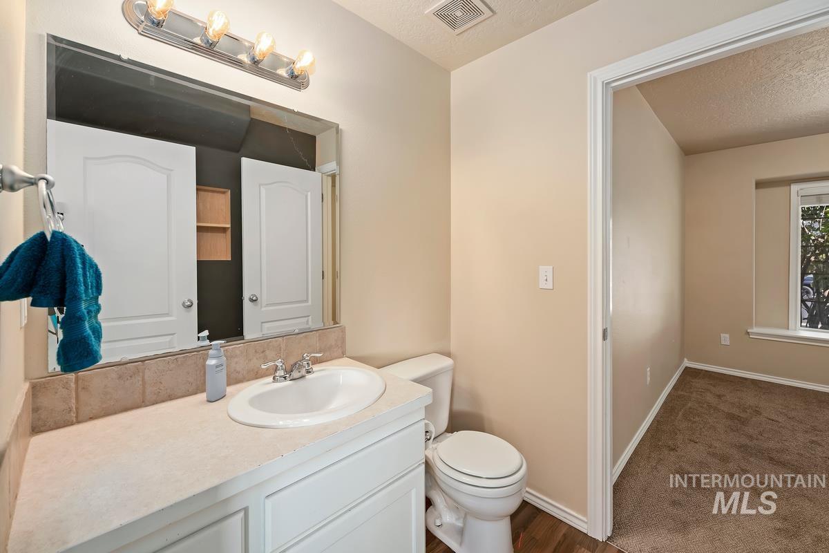 5285 N Arezzo Ave Property Photo 11