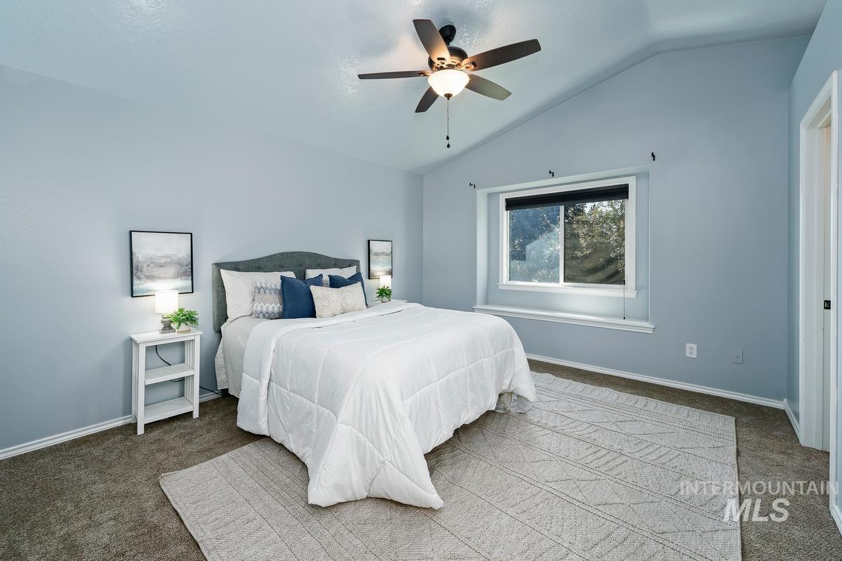 5285 N Arezzo Ave Property Photo 13