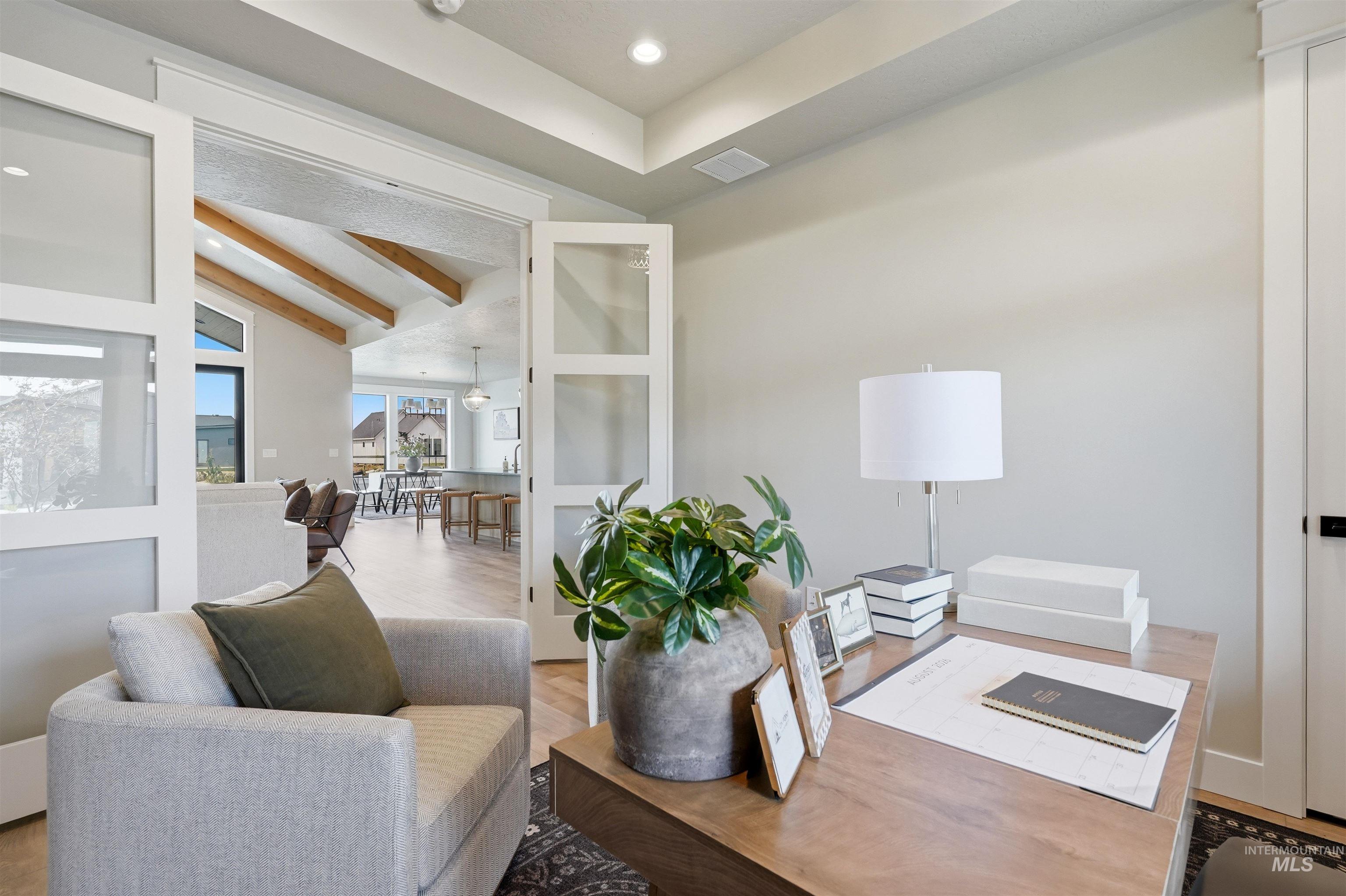 522 Founder Ave Property Photo 31
