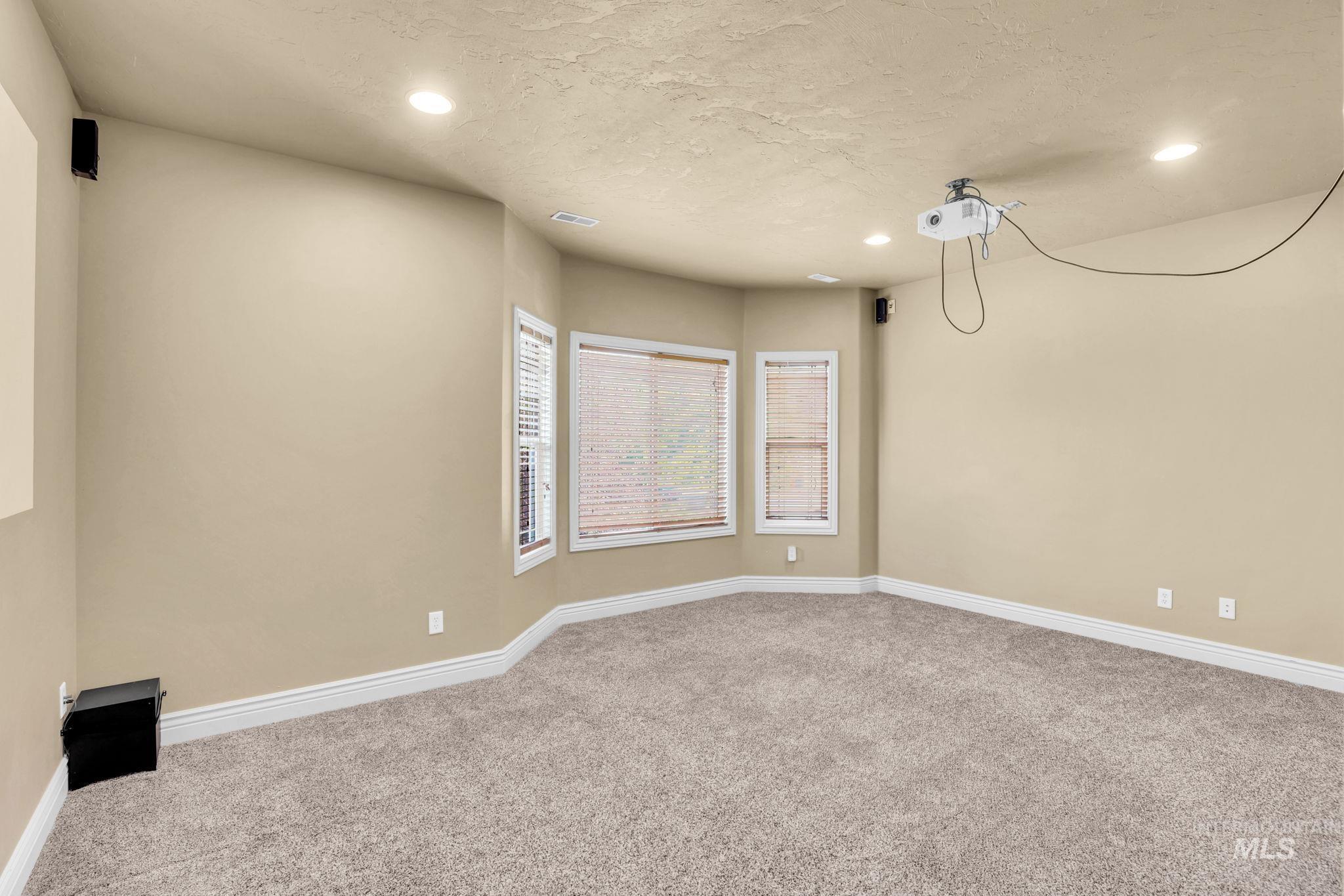 9585 W Canford Dr Property Photo 22