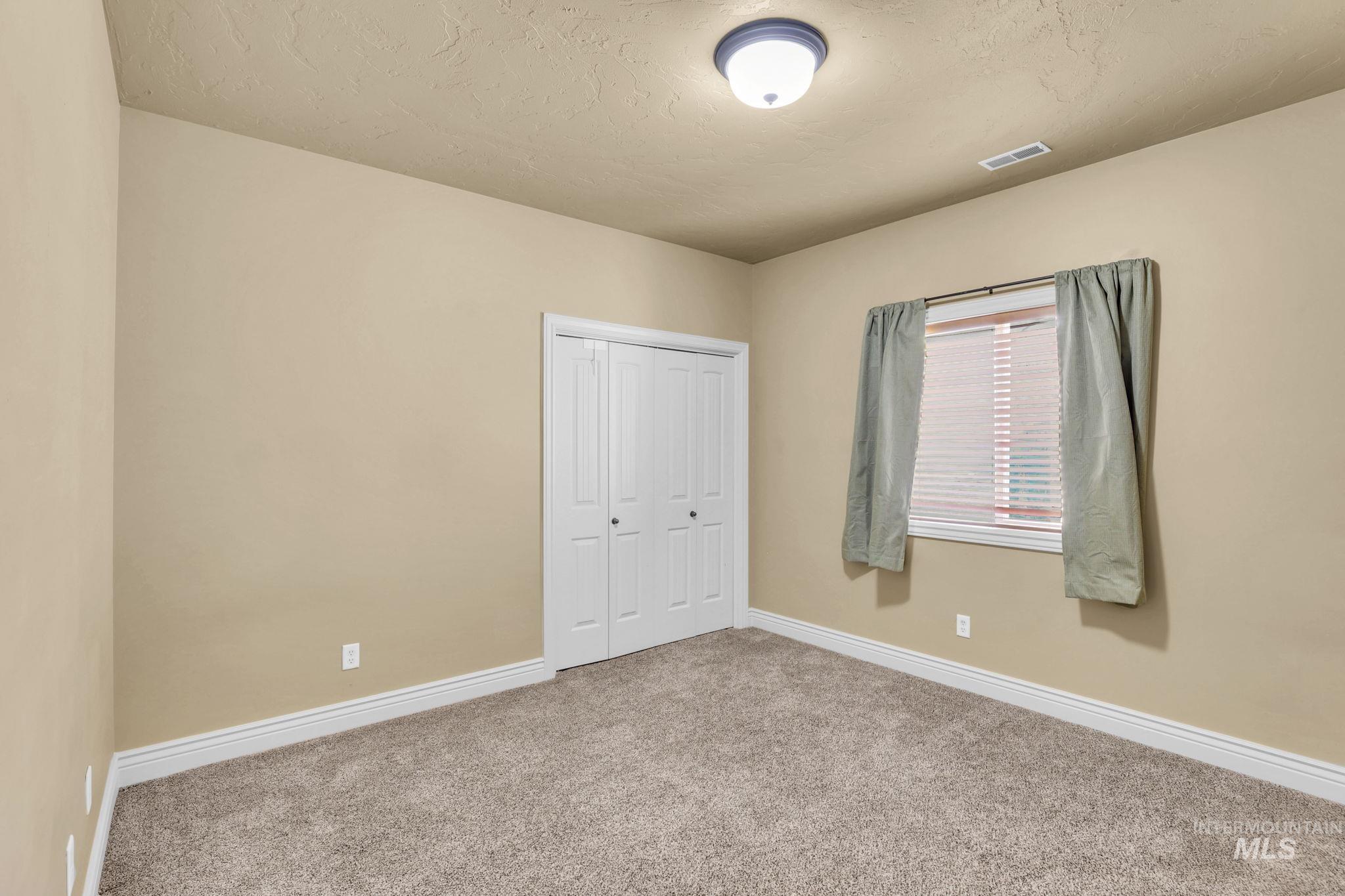 9585 W Canford Dr Property Photo 27