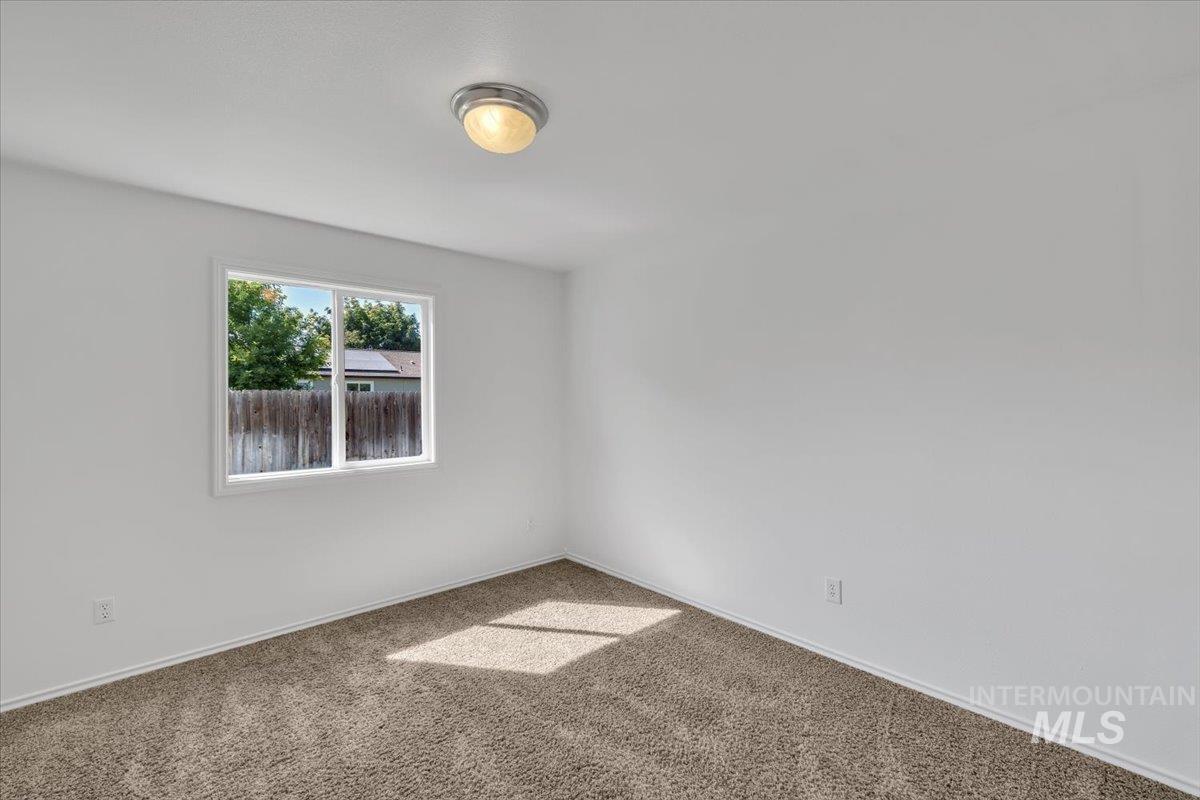 3812 Stonehedge Way Property Photo 20