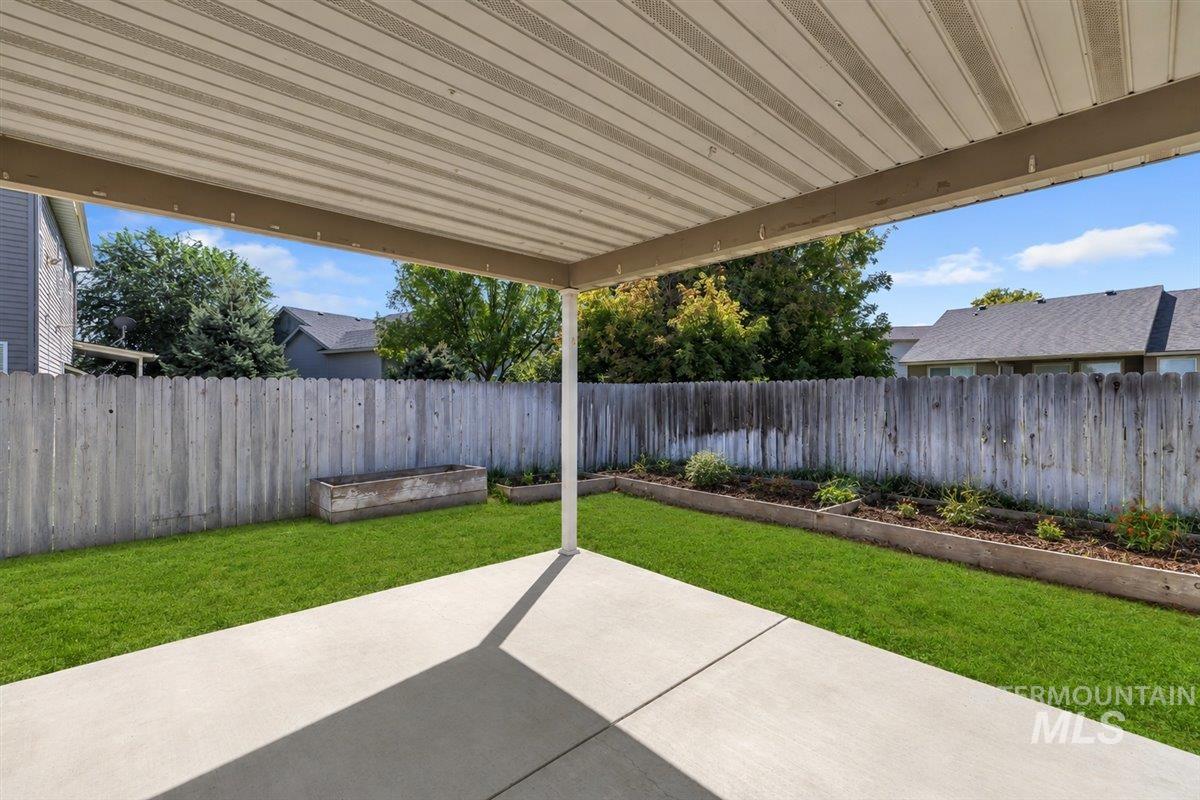 3812 Stonehedge Way Property Photo 23